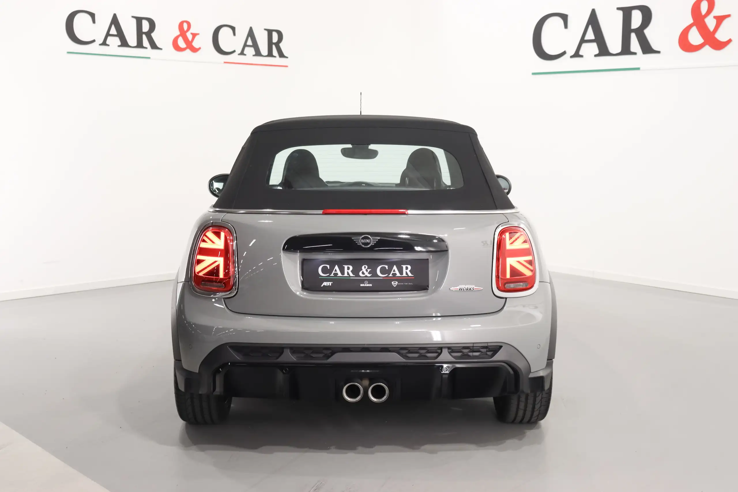 MINI - John Cooper Works Cabrio