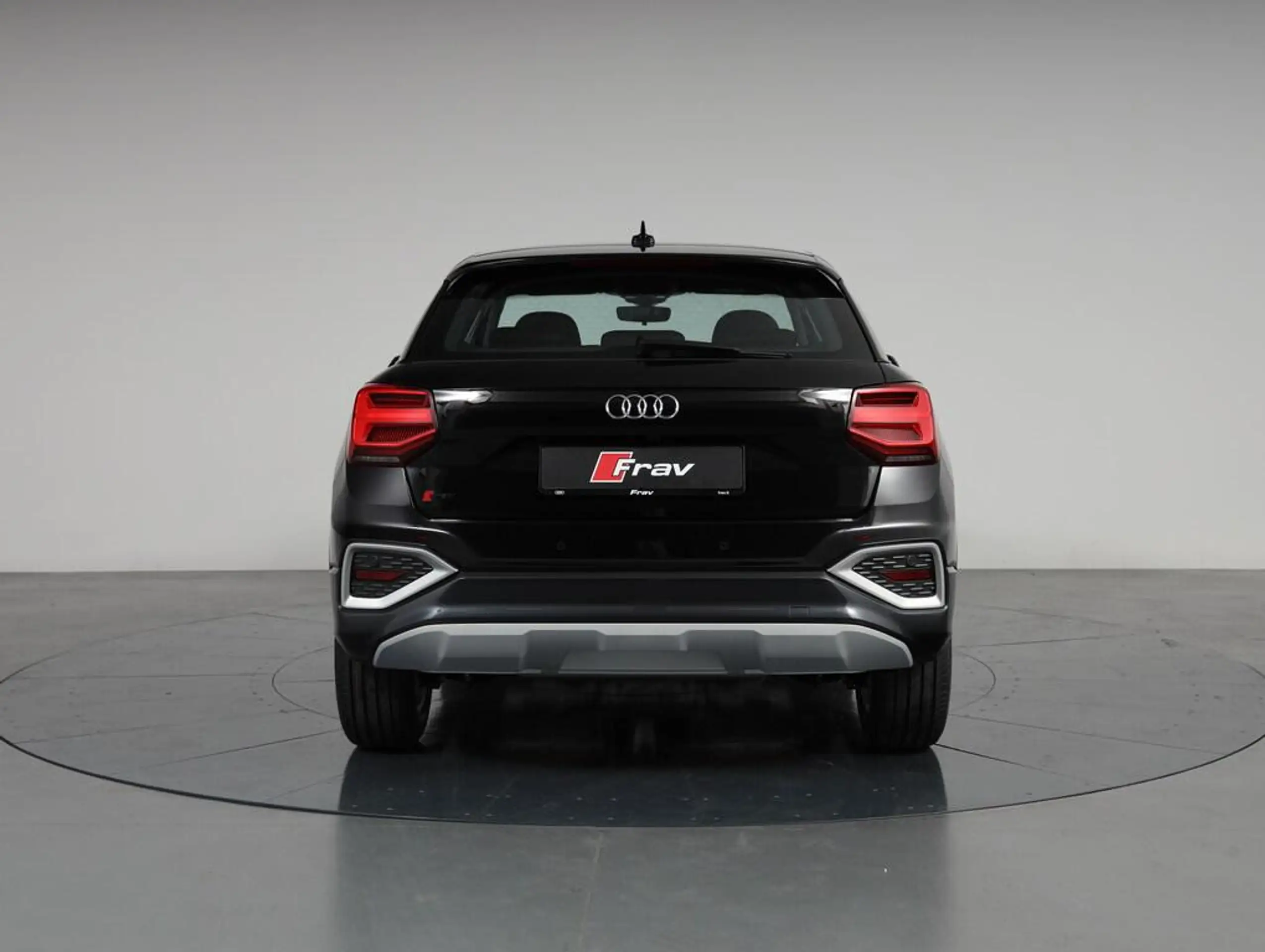 Audi - Q2