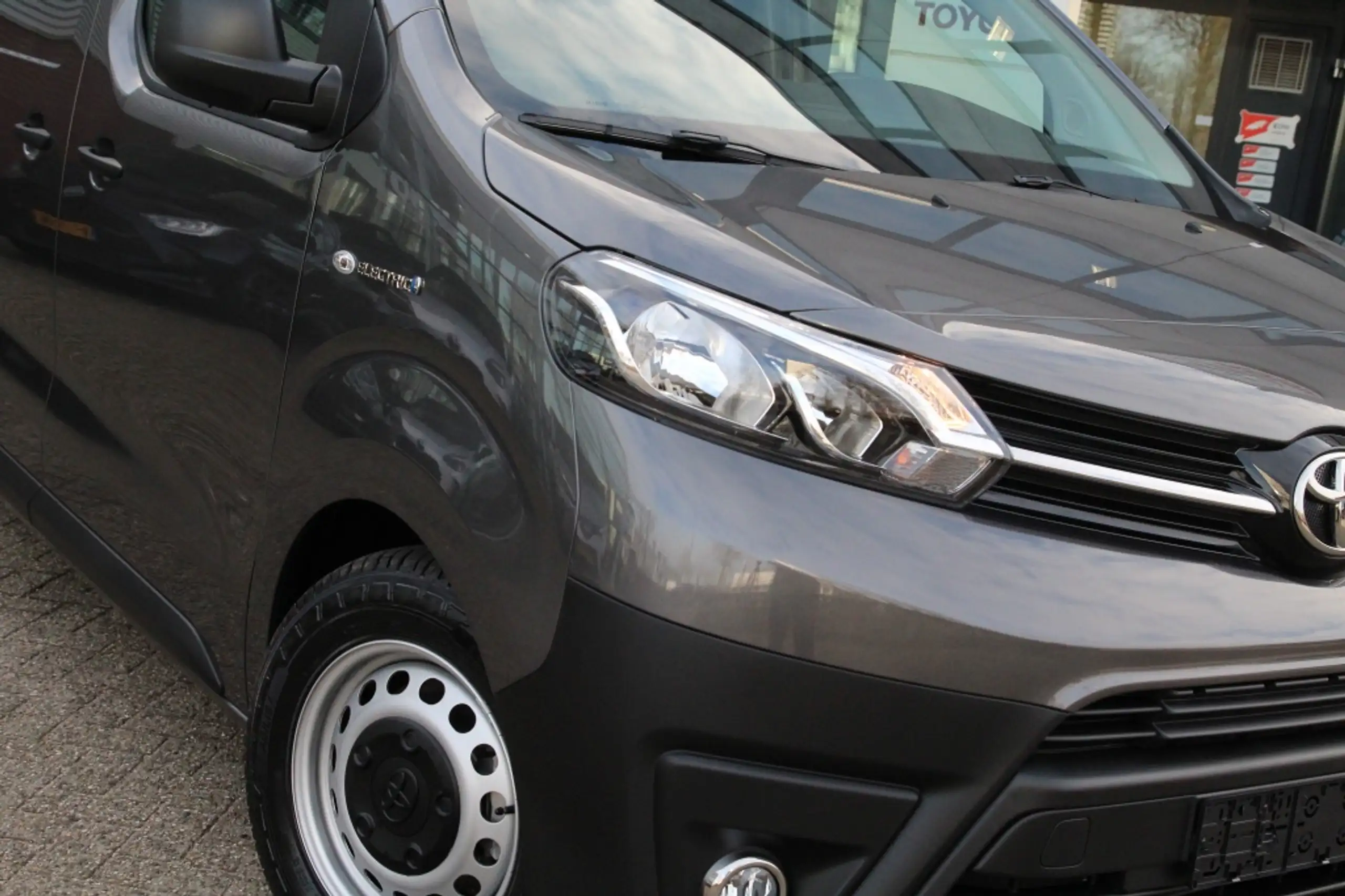 Toyota - Proace