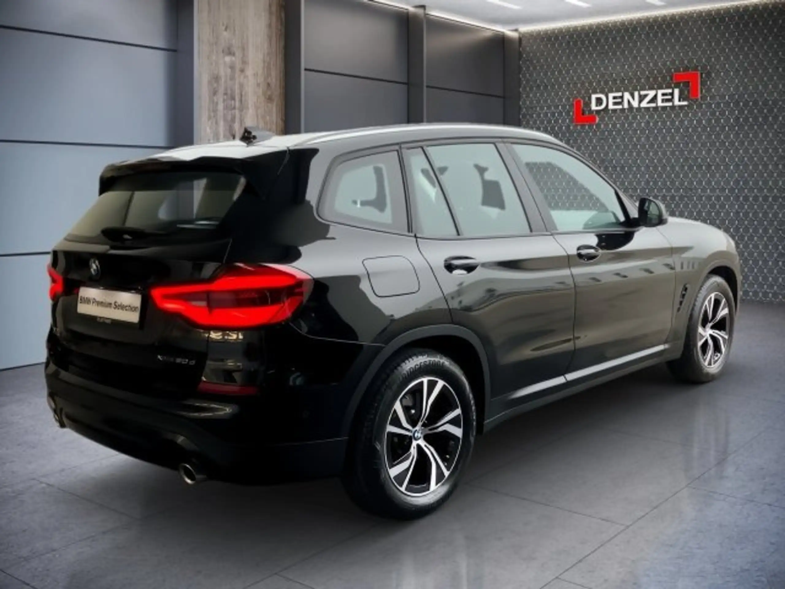 BMW - X3