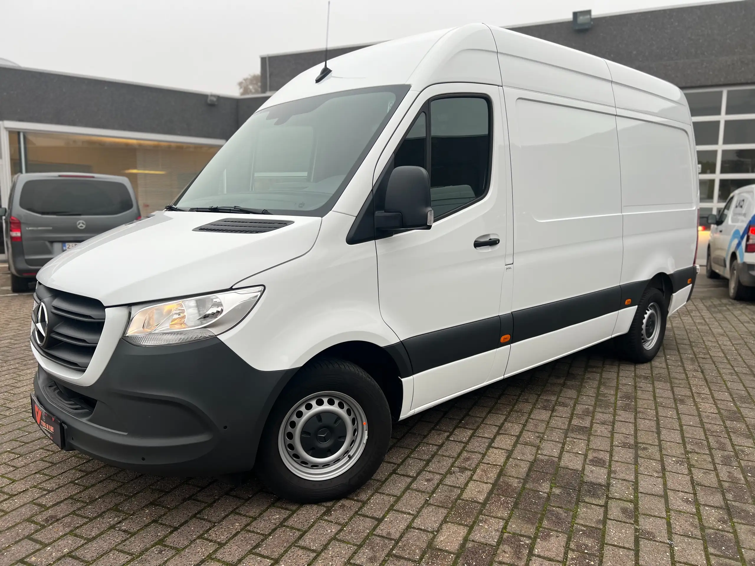 Mercedes-Benz - Sprinter