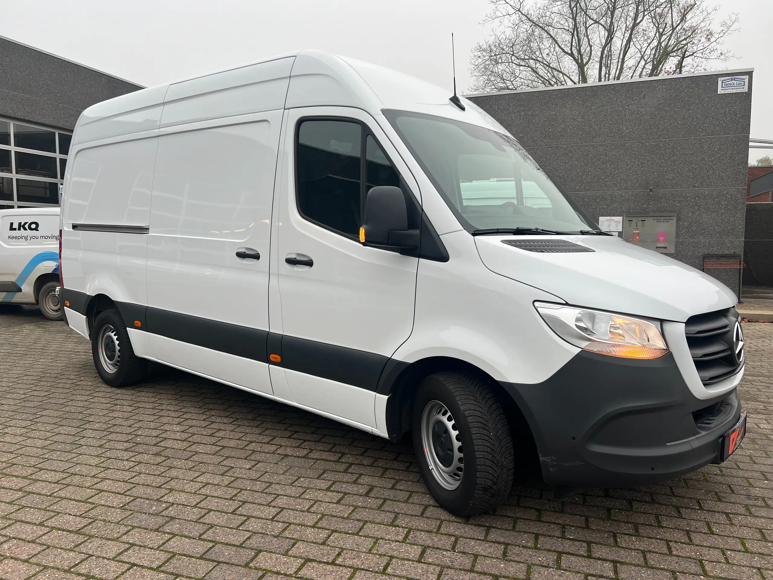 Mercedes-Benz - Sprinter