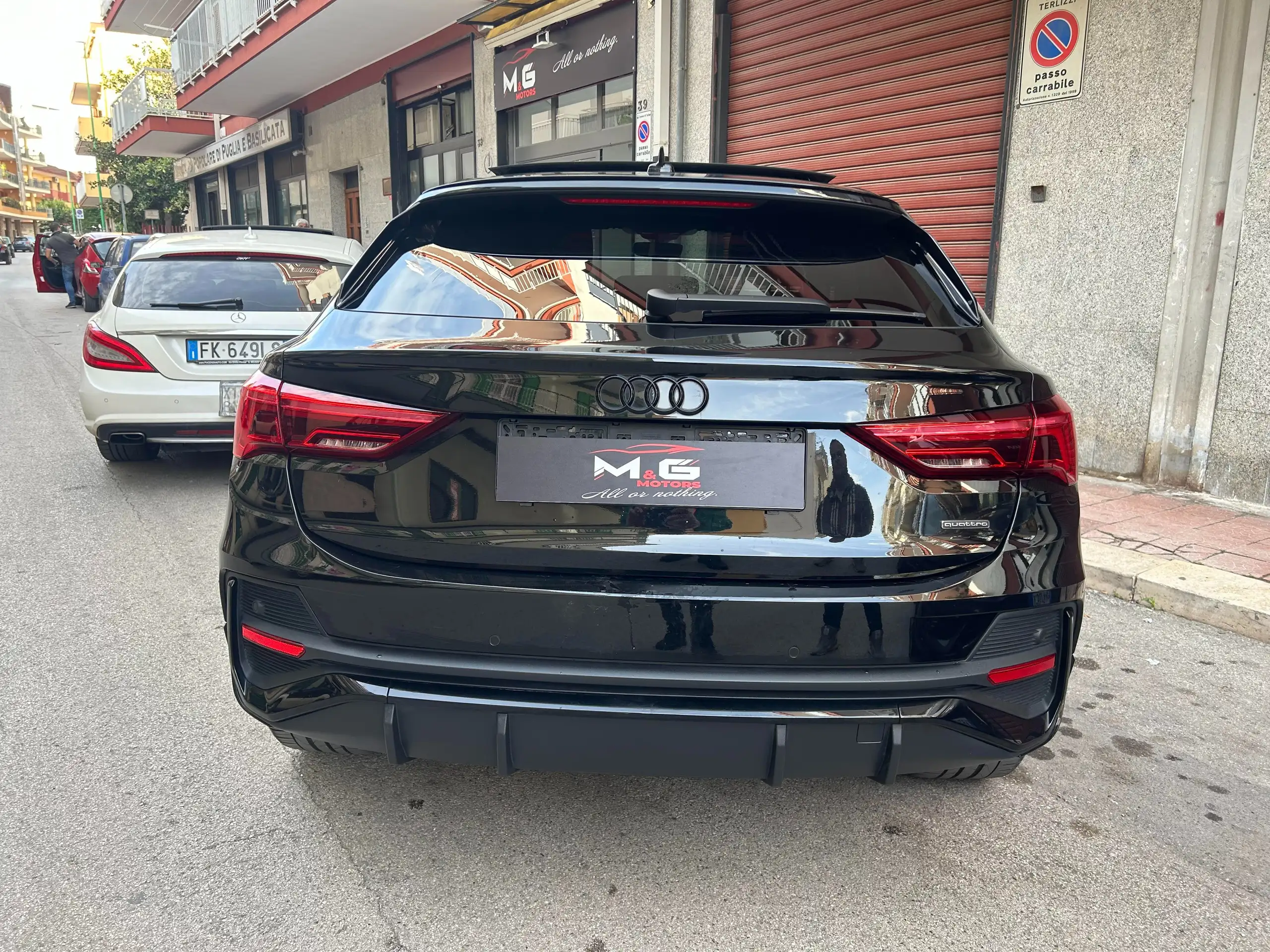 Audi - Q3