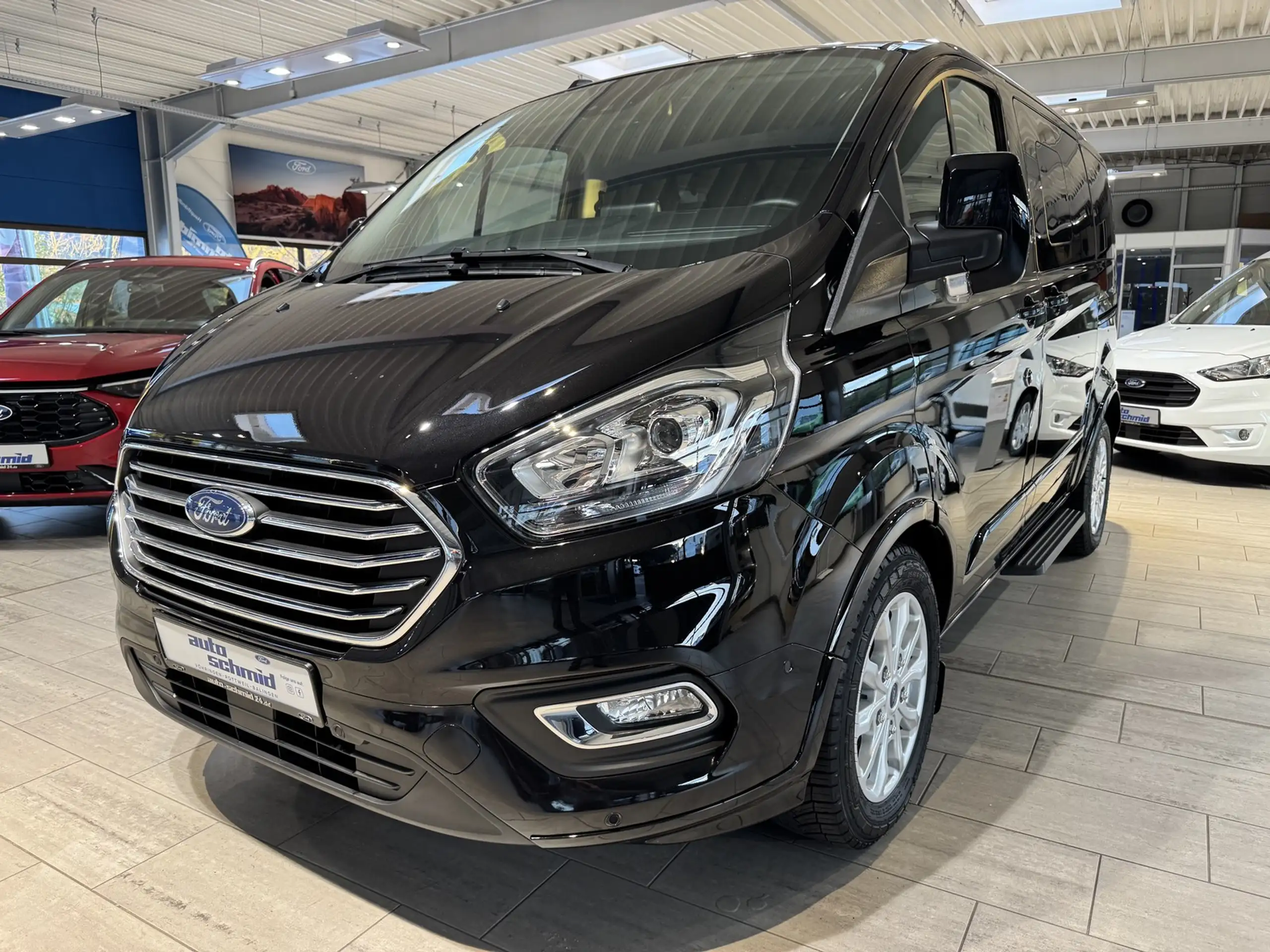 Ford Tourneo Custom 2024