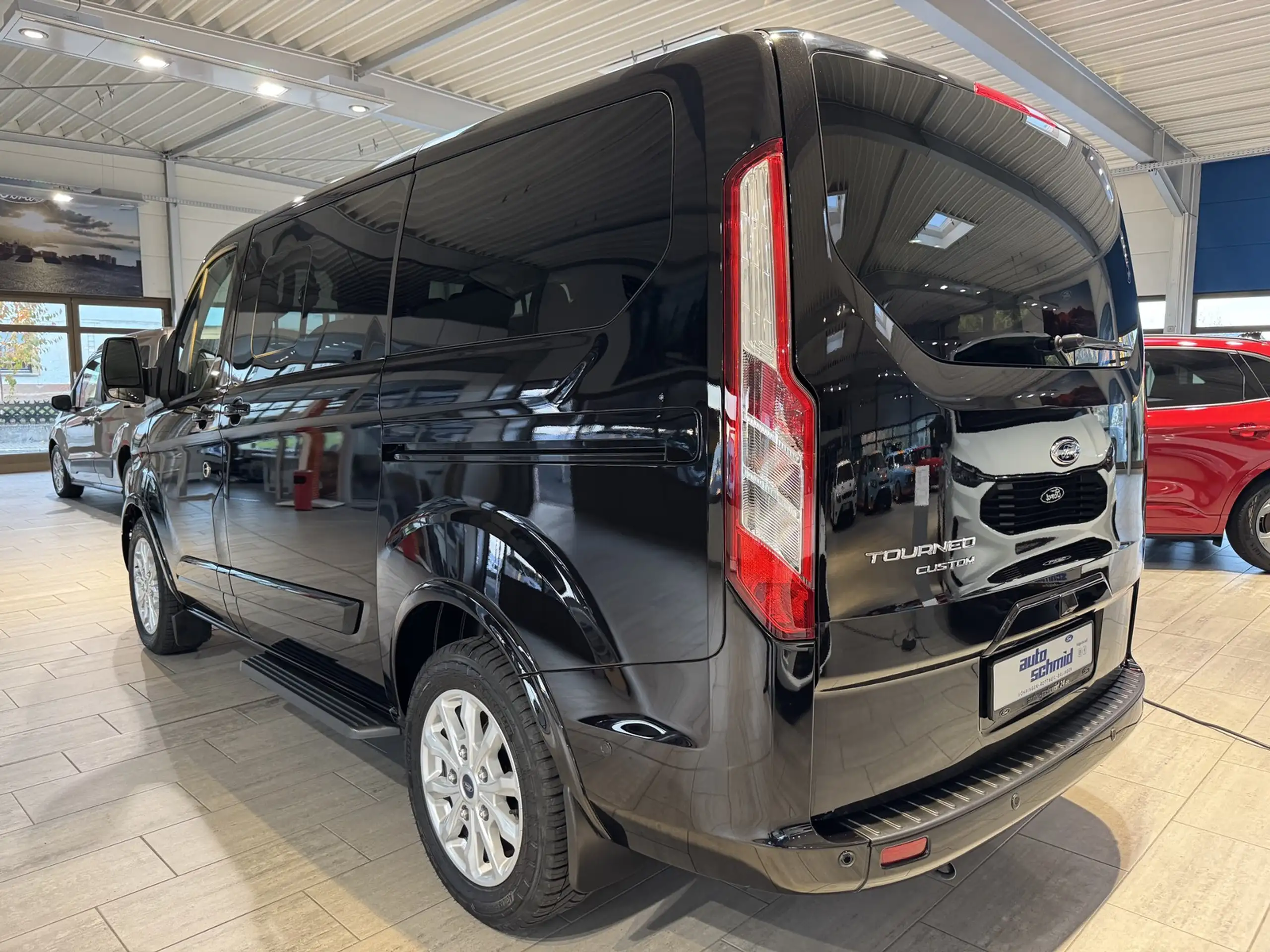 Ford - Tourneo Custom