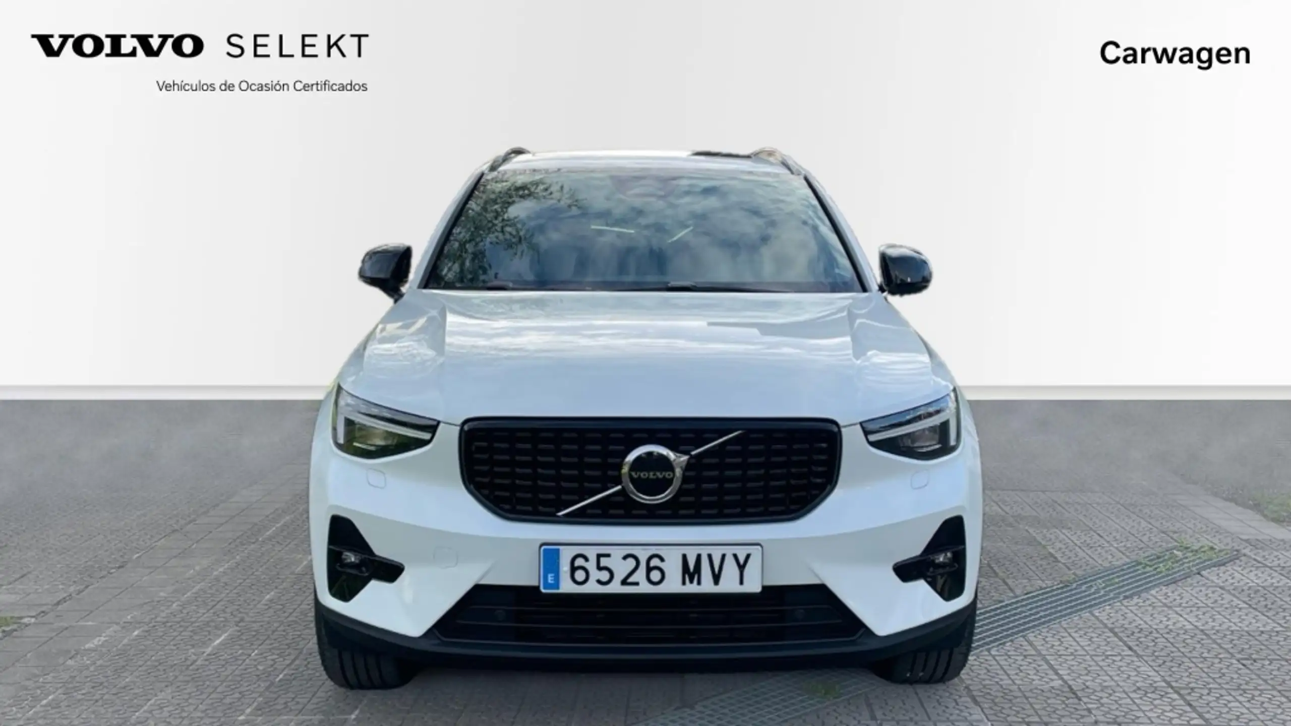 Volvo - XC40