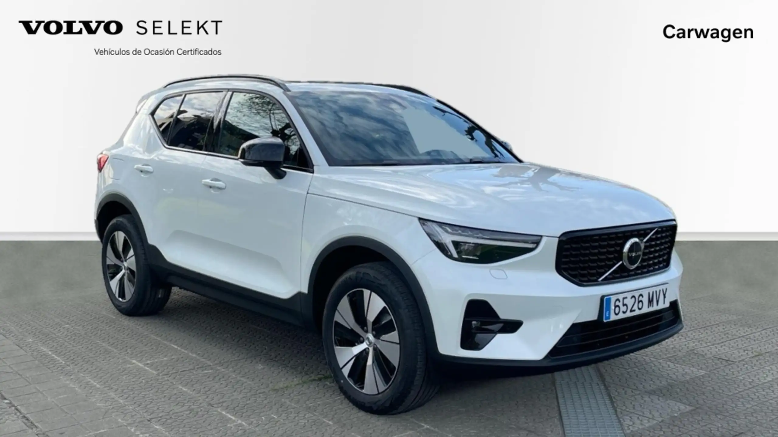 Volvo - XC40