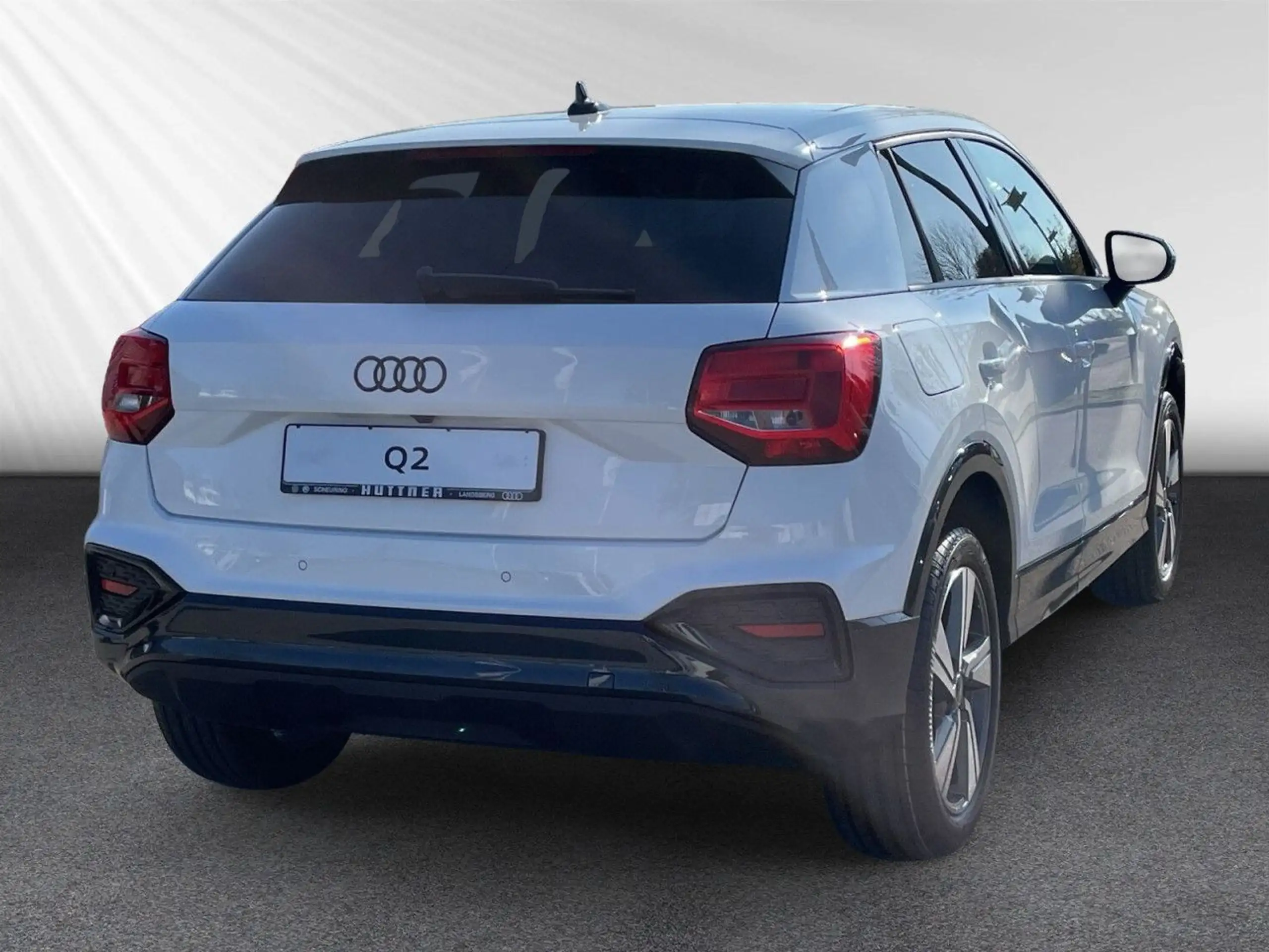 Audi - Q2