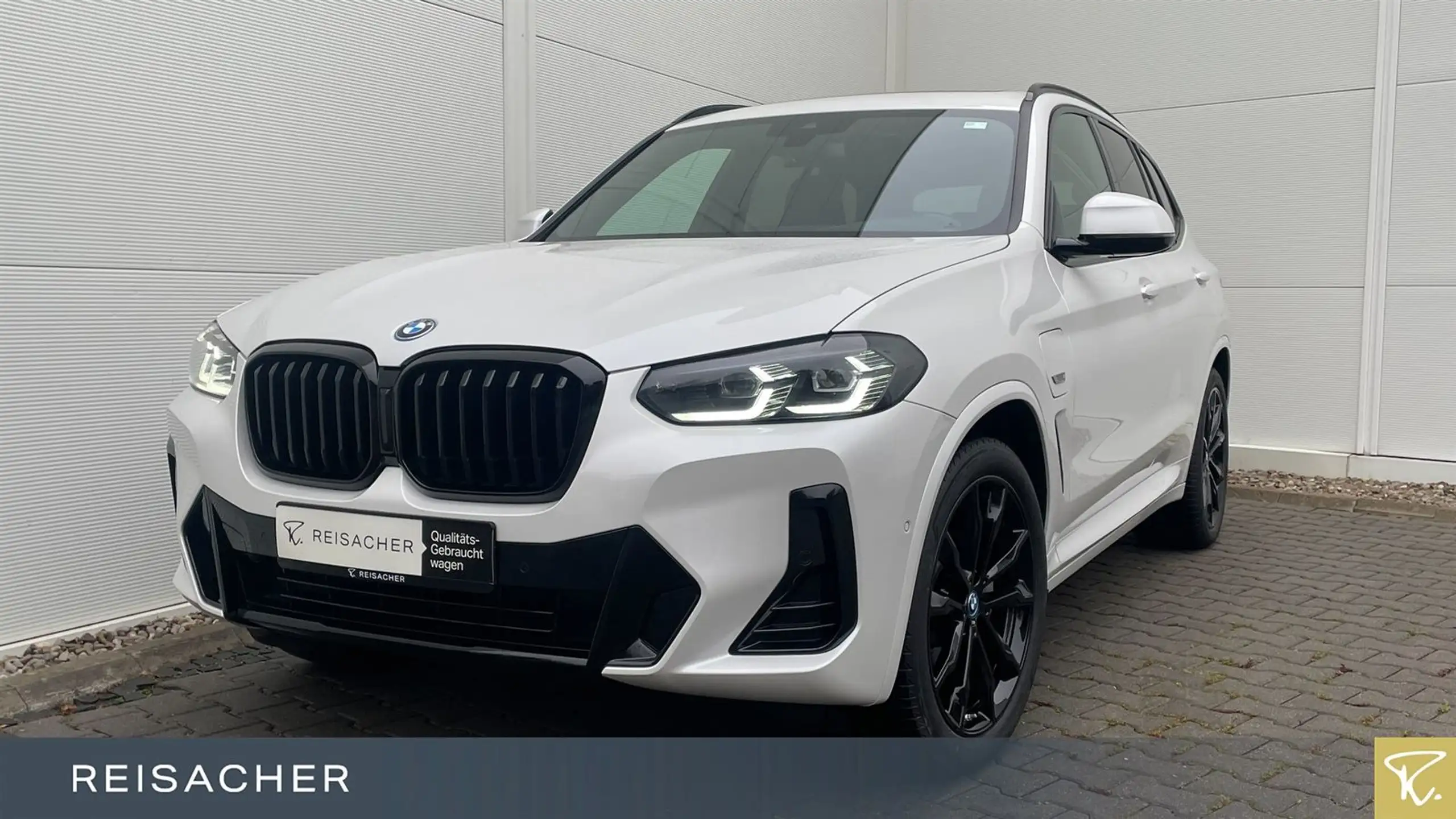 BMW - X3