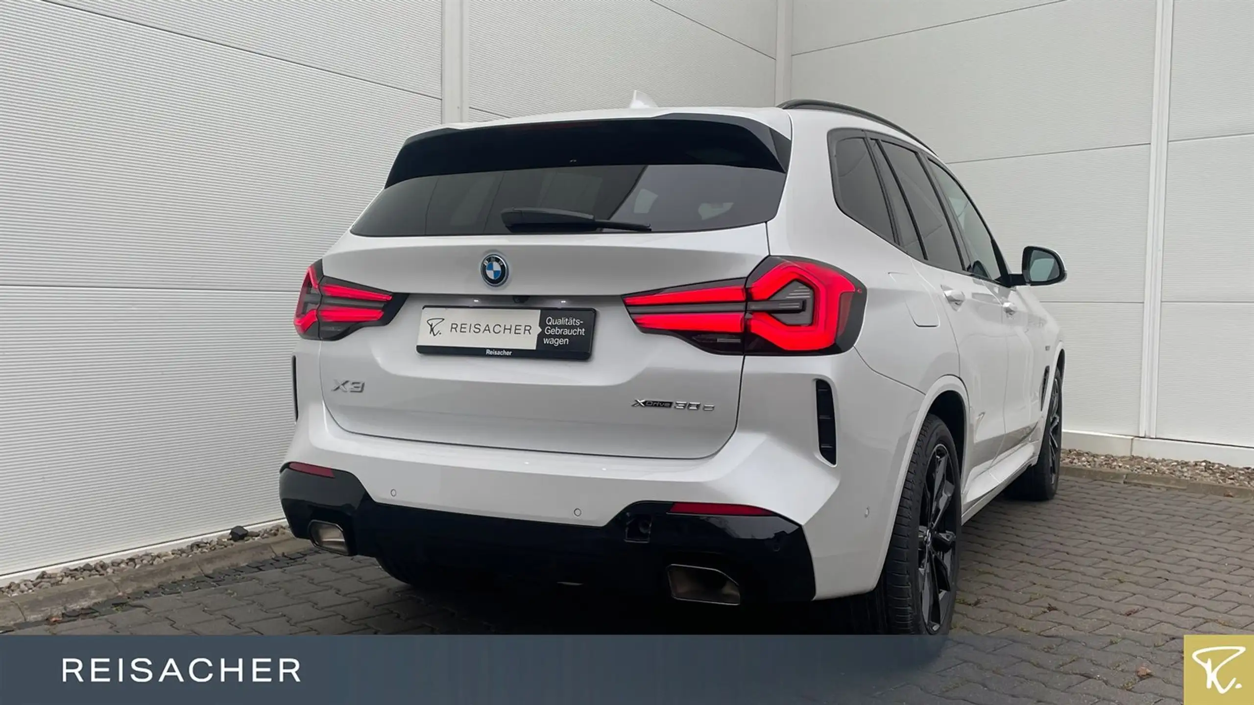 BMW - X3