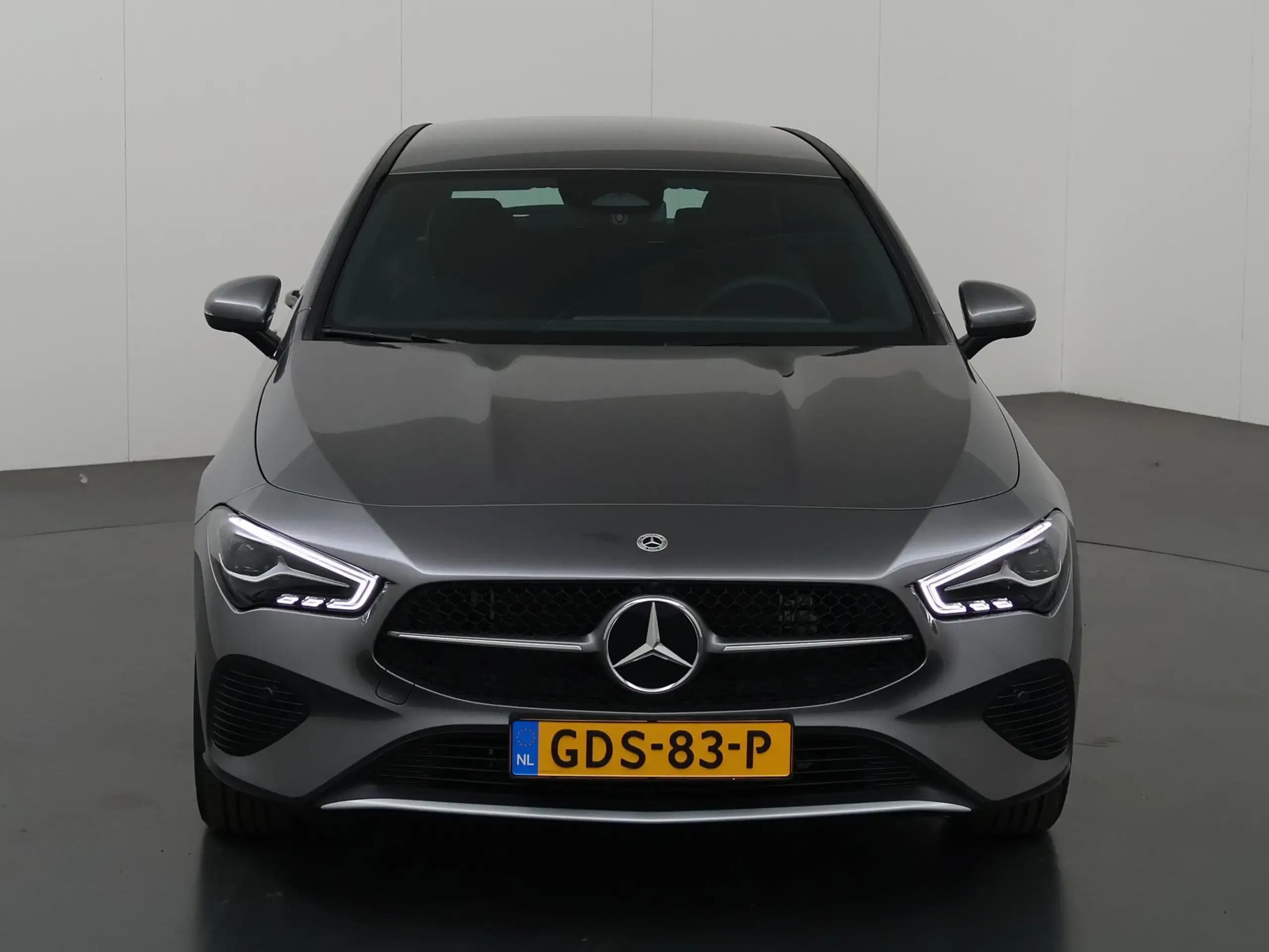 Mercedes-Benz - CLA 250