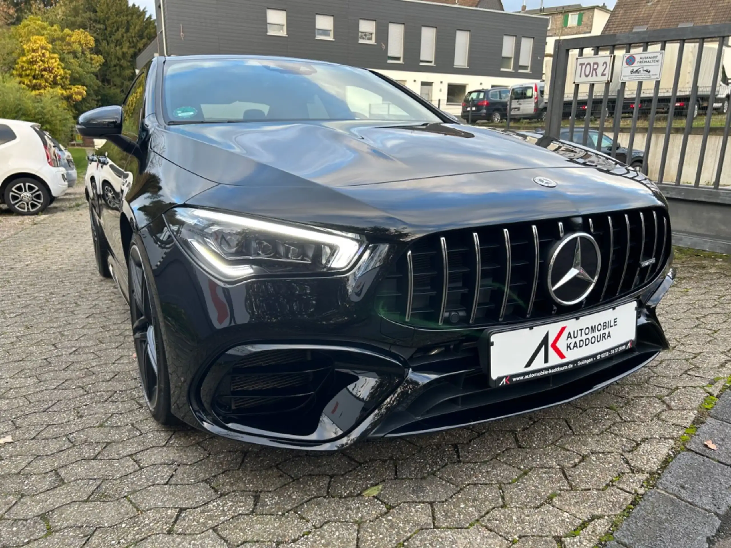 Mercedes-Benz - CLA 45 AMG