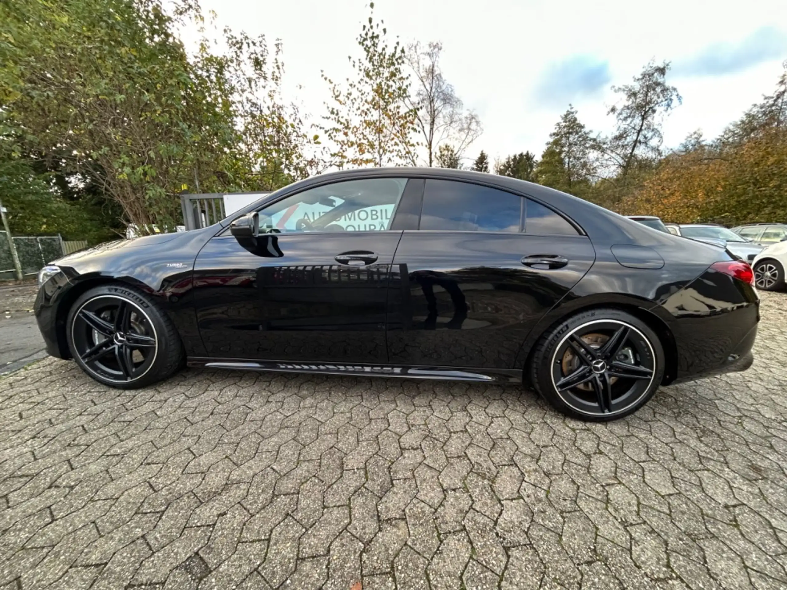 Mercedes-Benz - CLA 45 AMG