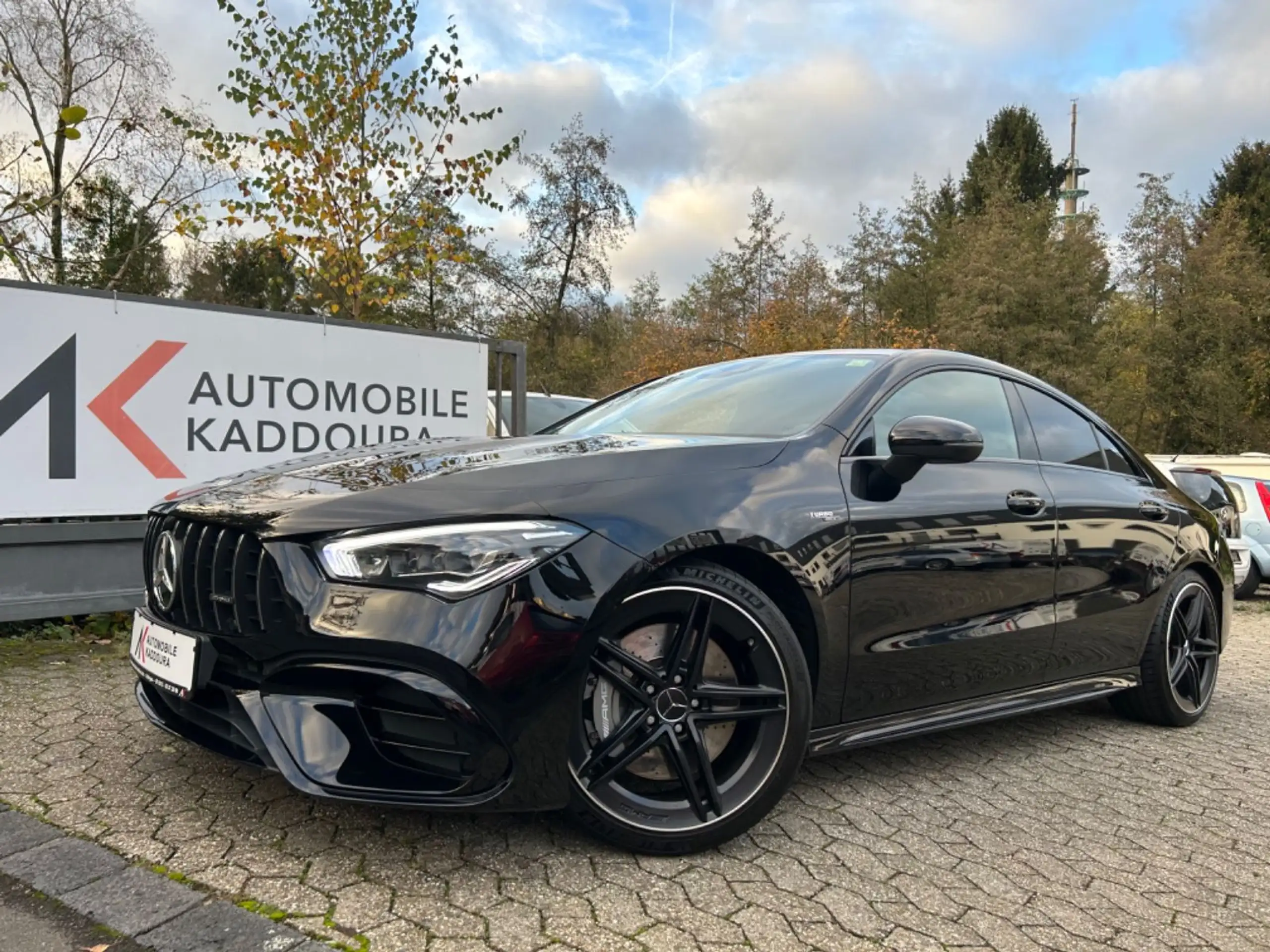 Mercedes-Benz - CLA 45 AMG