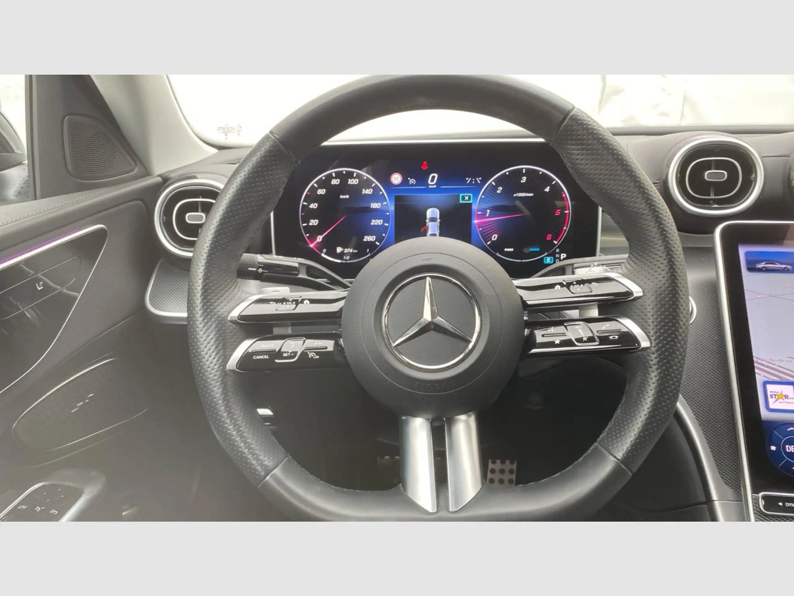 Mercedes-Benz - C 220