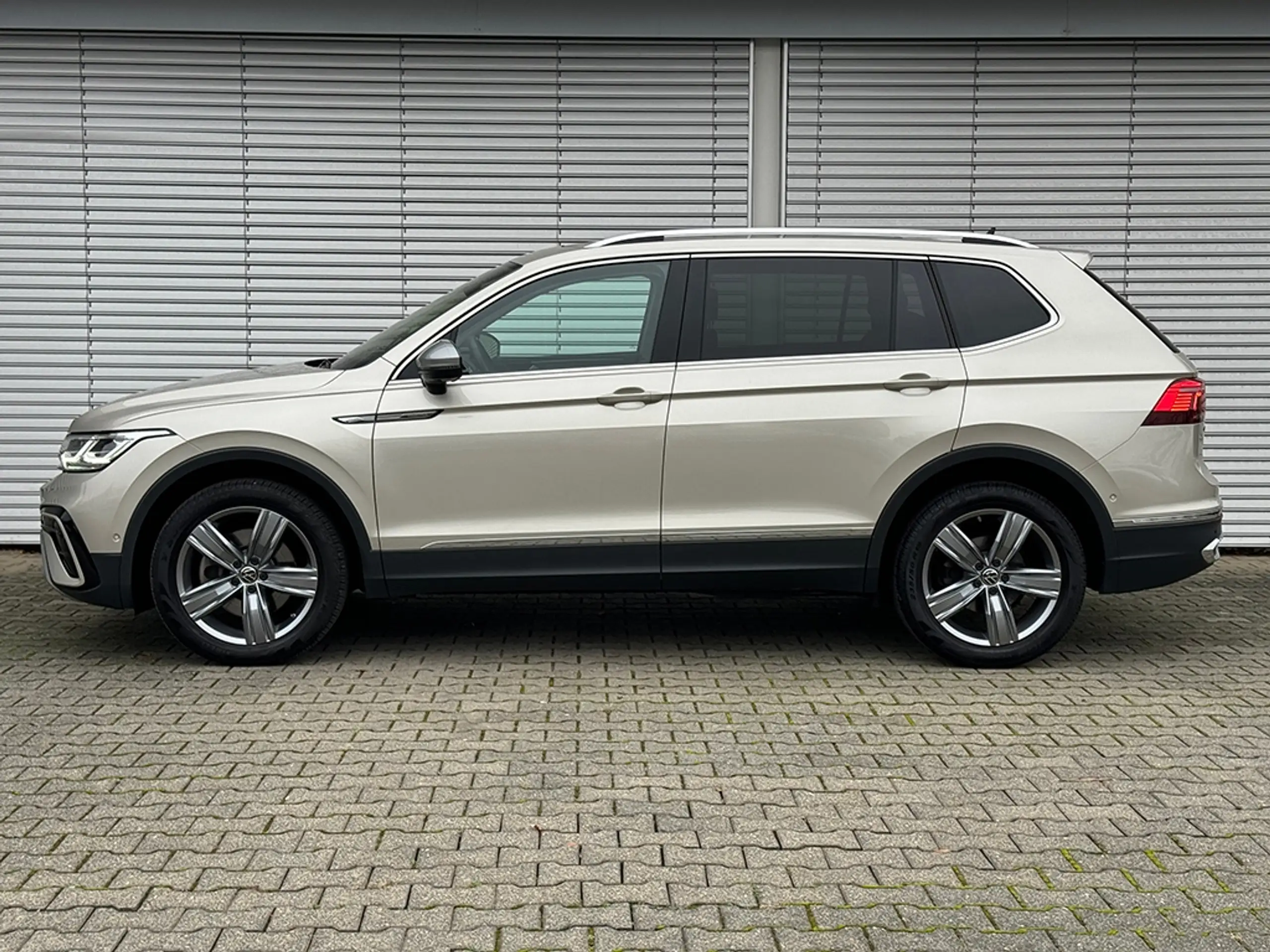 Volkswagen - Tiguan Allspace