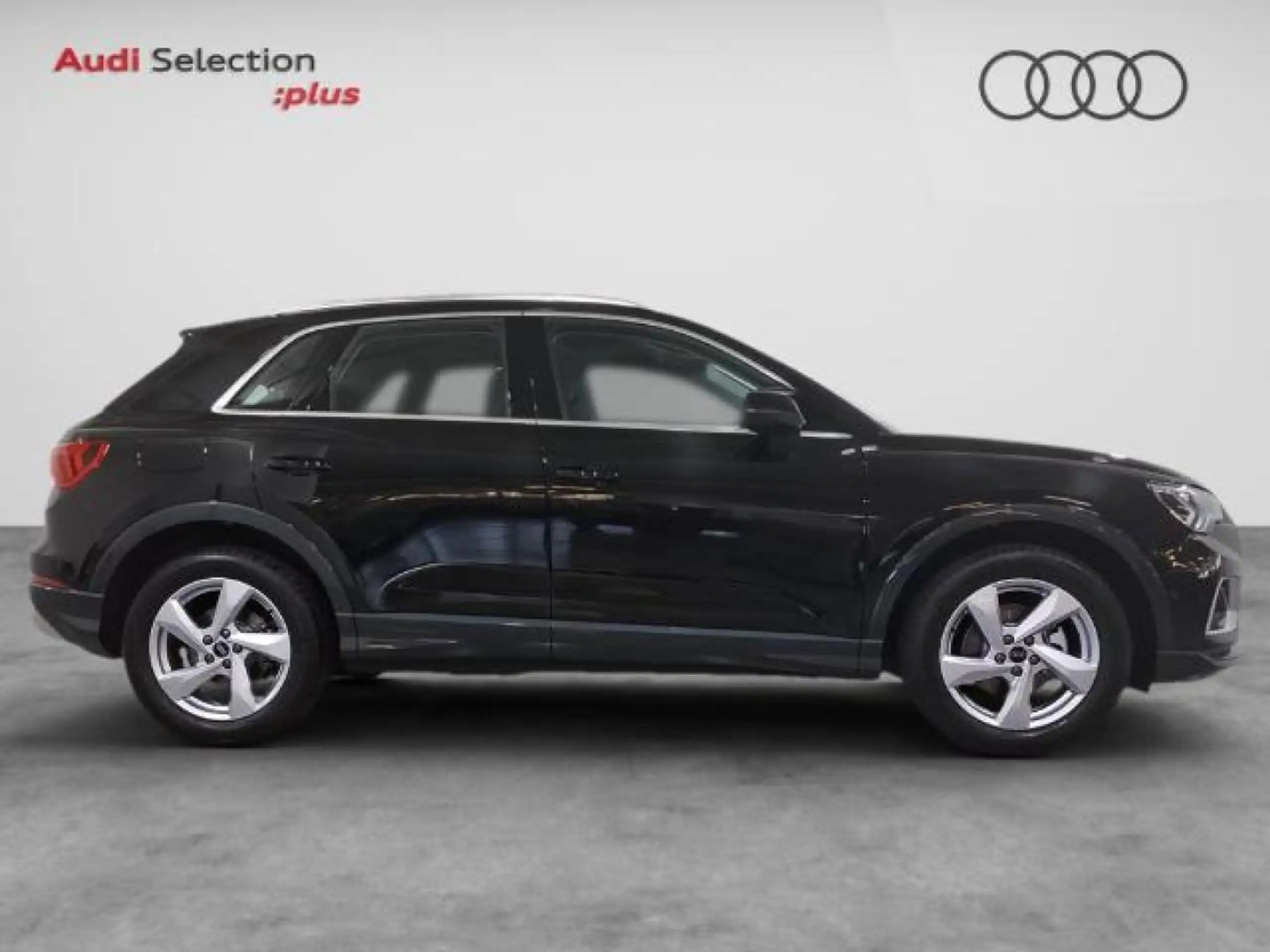 Audi - Q3