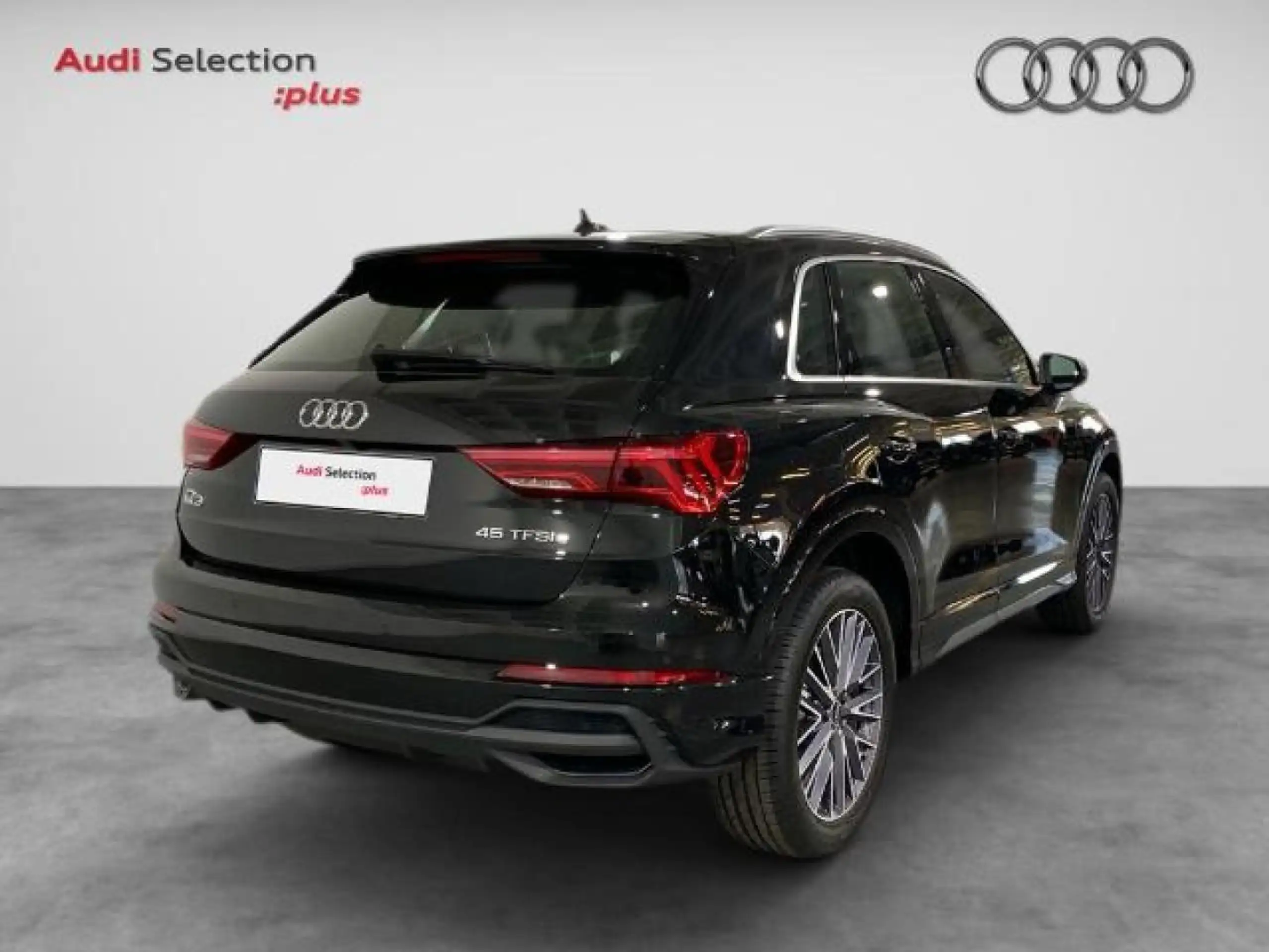 Audi - Q3