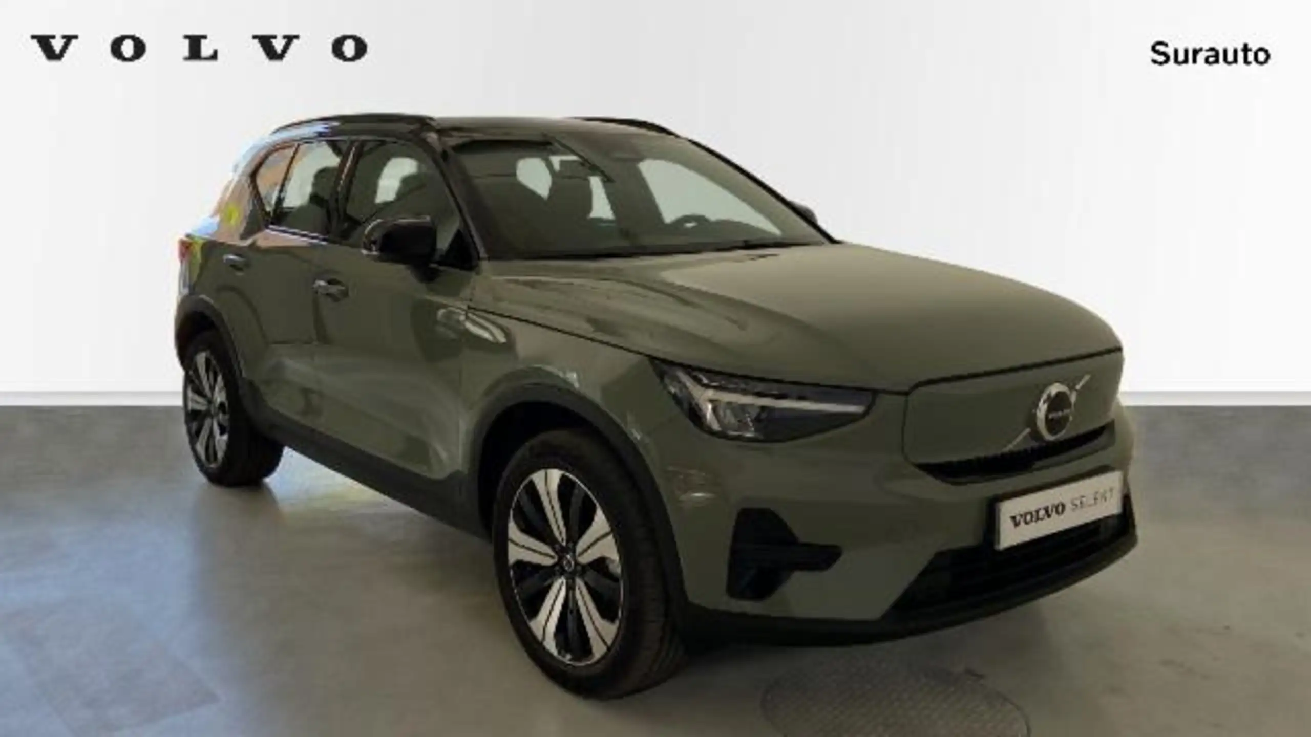 Volvo - XC40