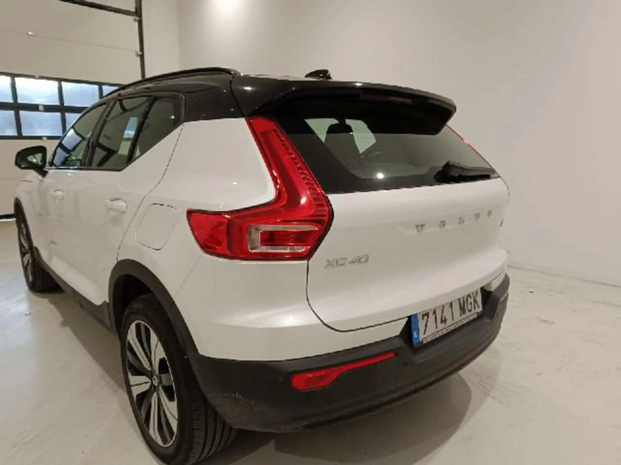 Volvo - XC40