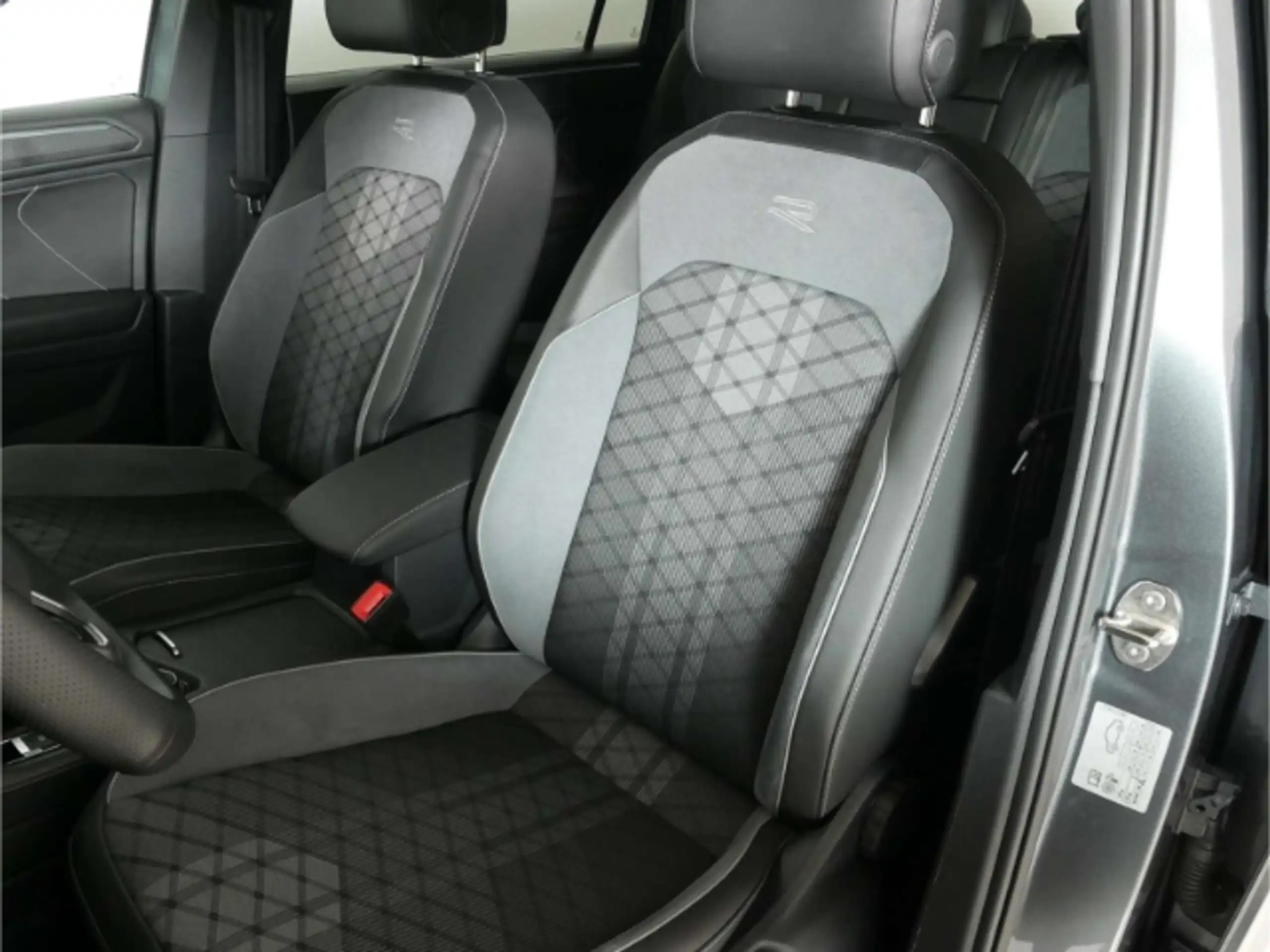 Volkswagen - Tiguan Allspace