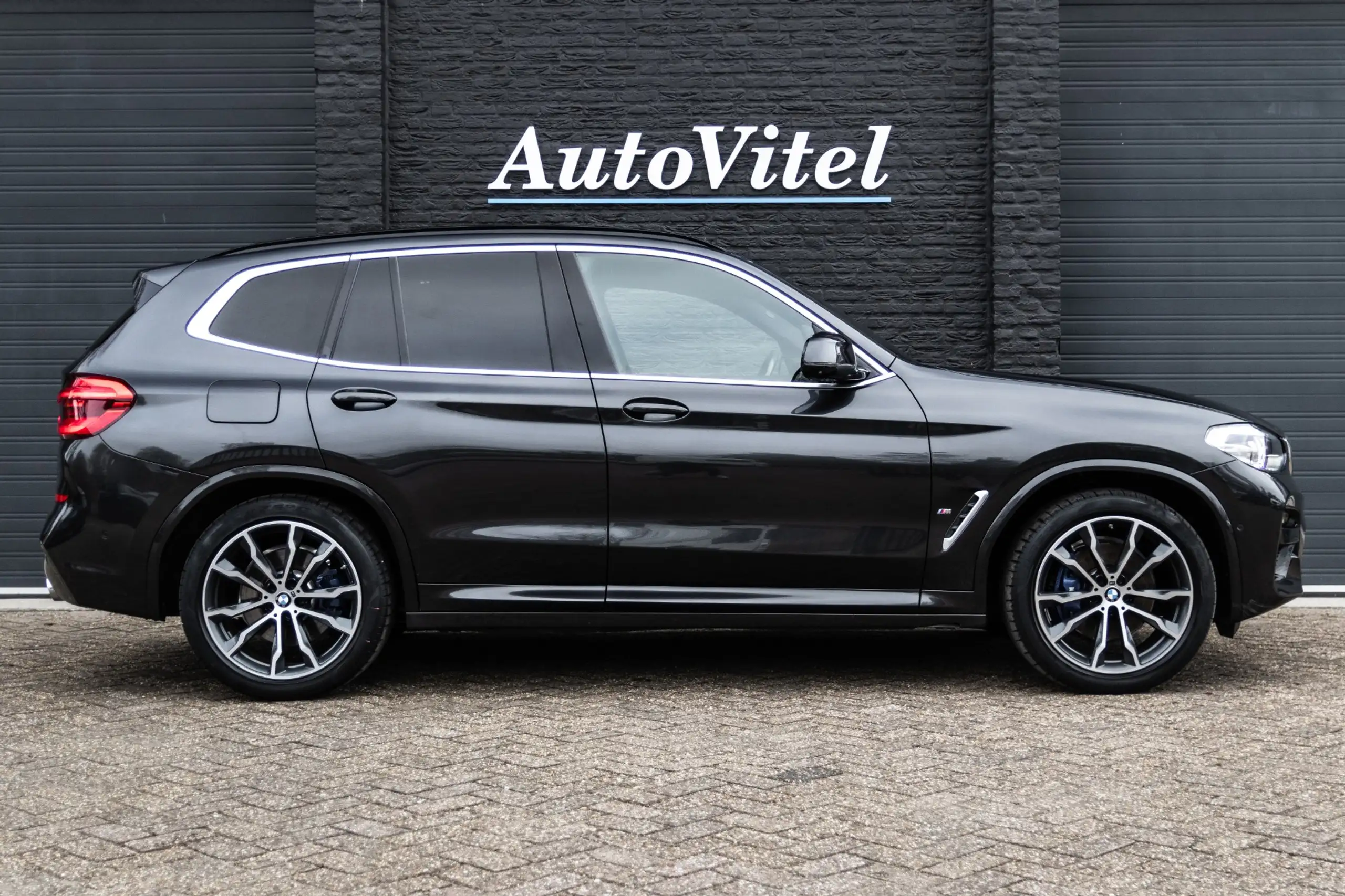 BMW - X3