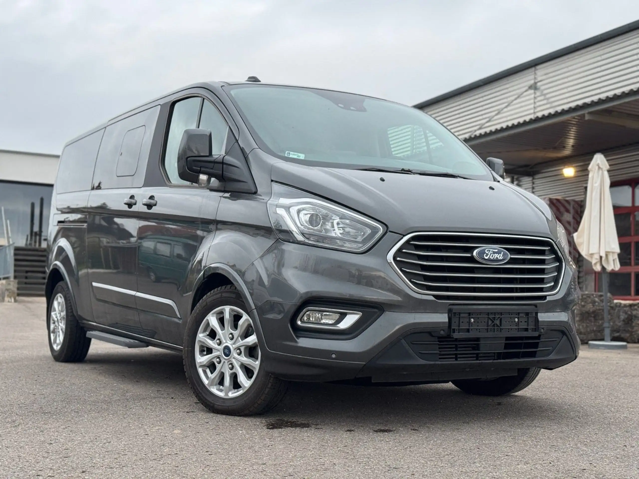 Ford - Tourneo Custom