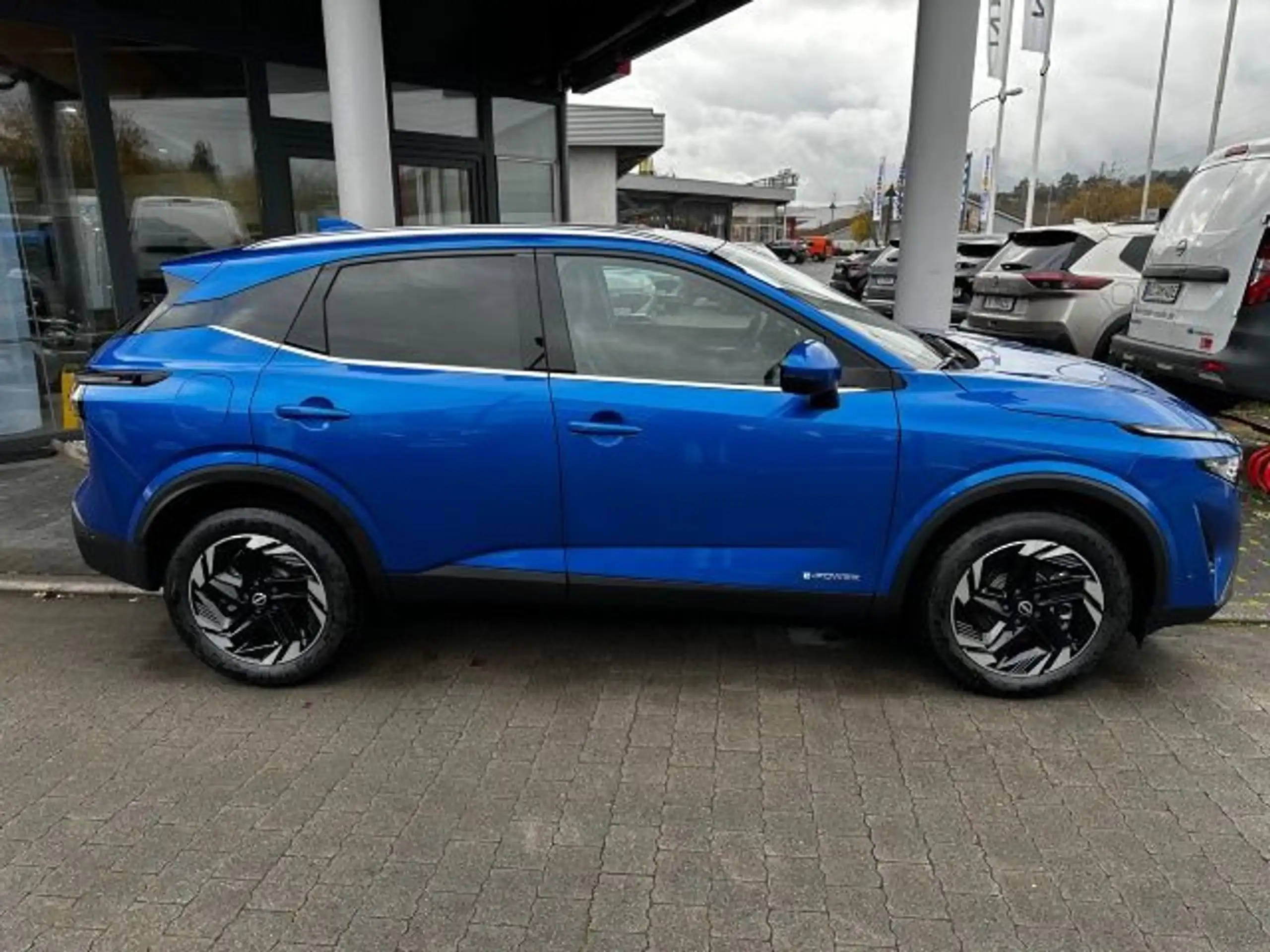 Nissan - Qashqai