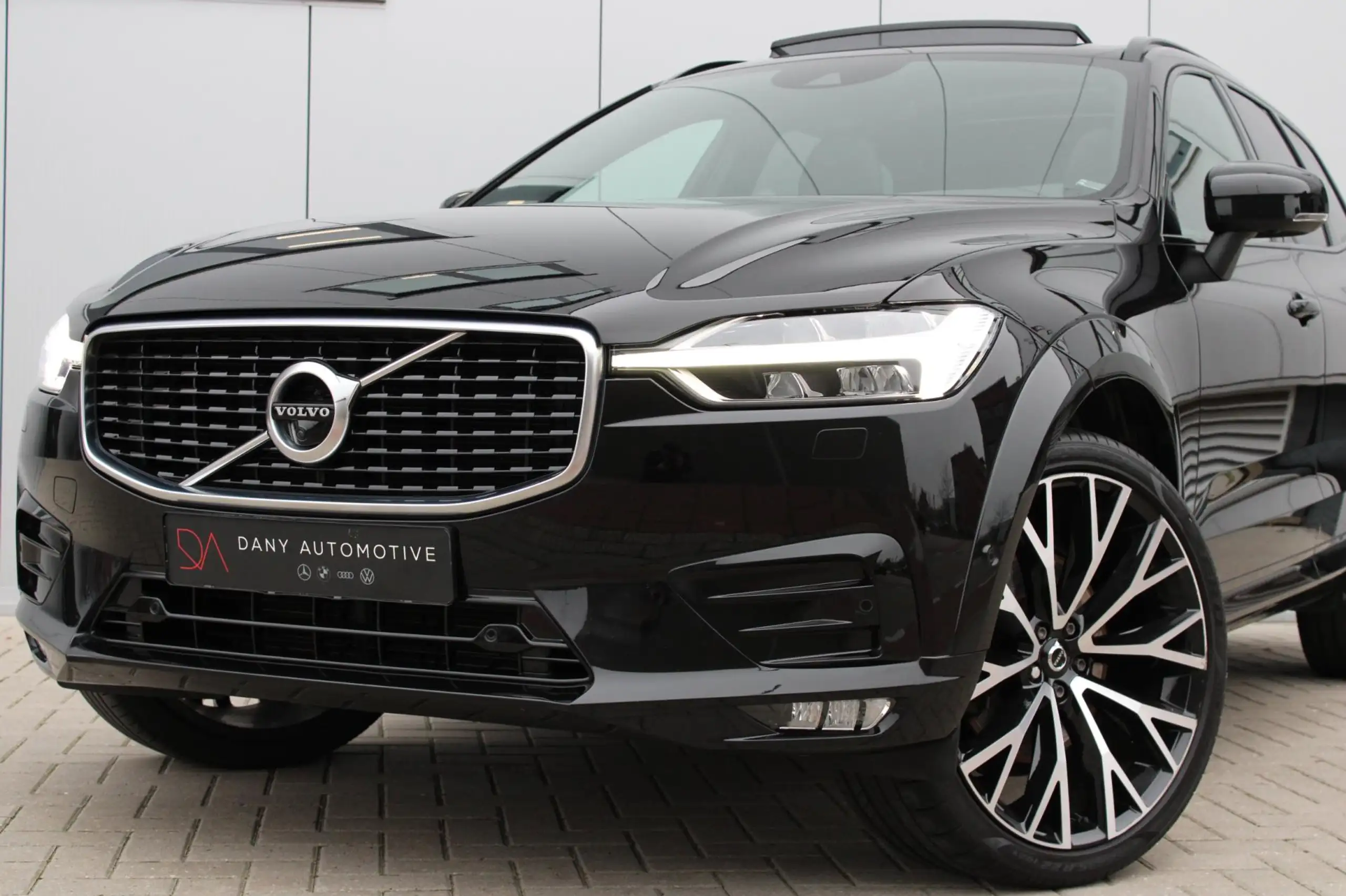 Volvo - XC60