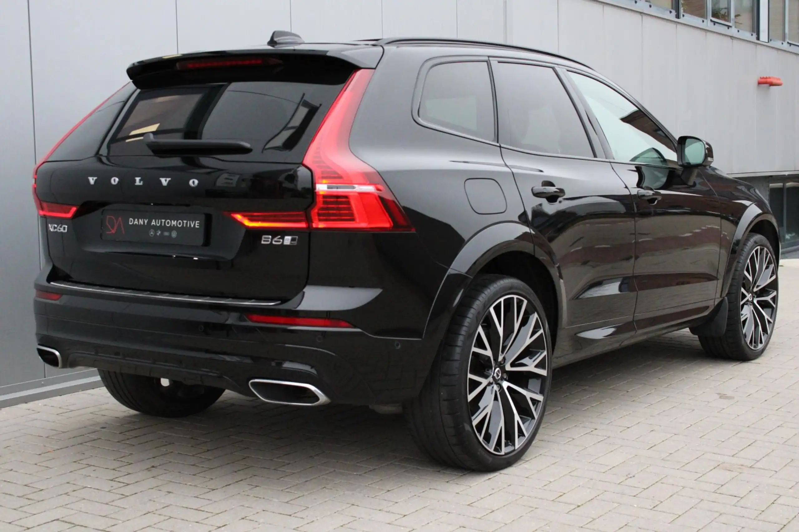 Volvo - XC60