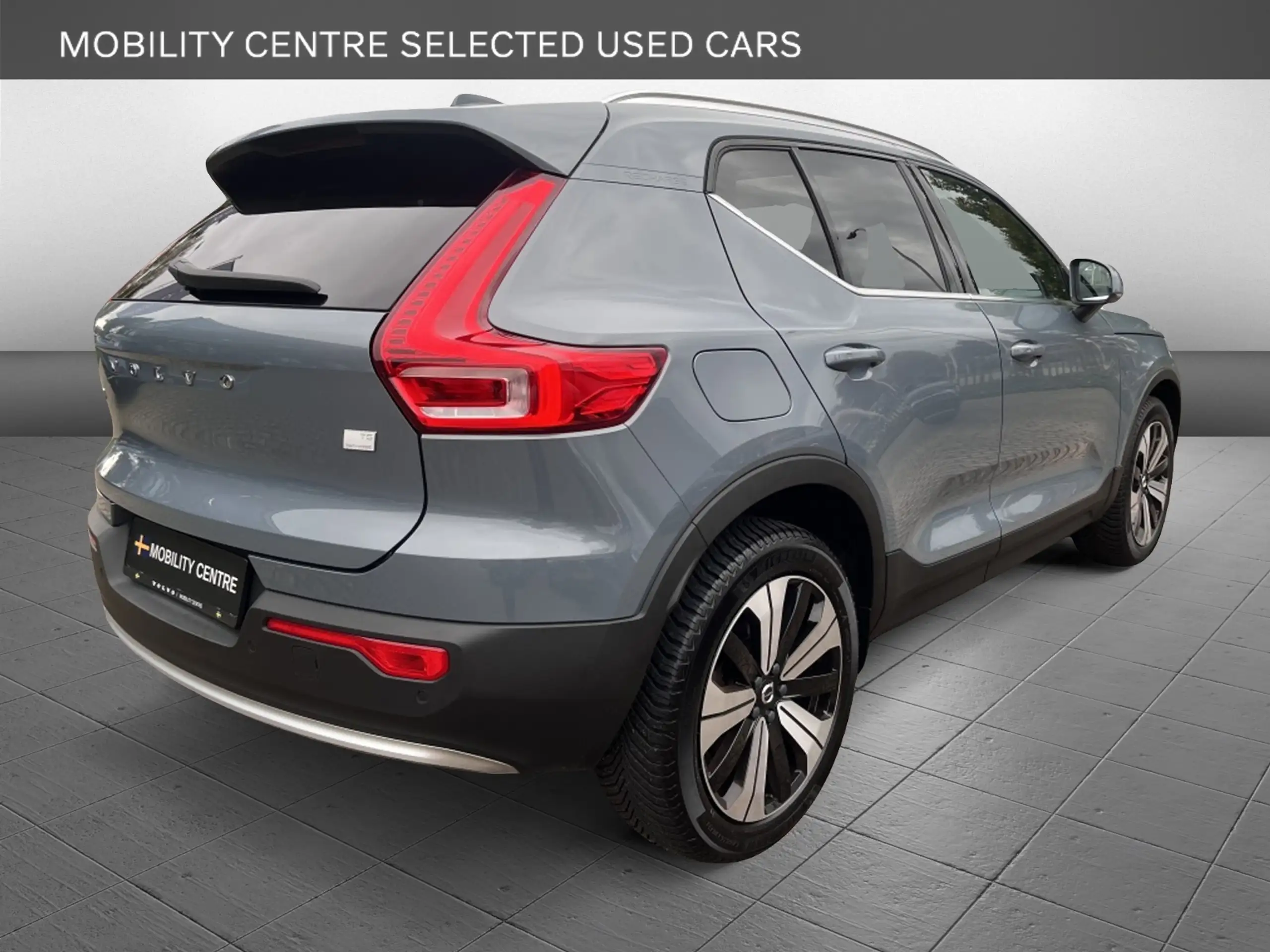 Volvo - XC40