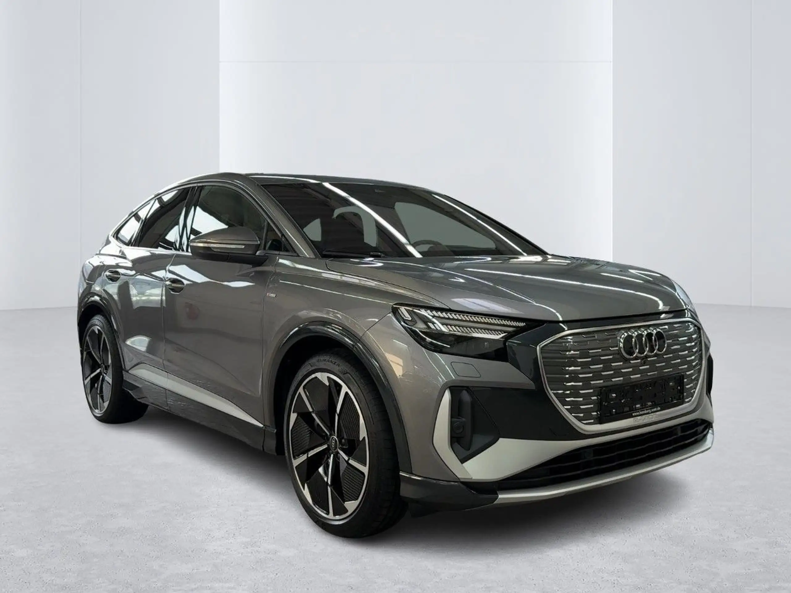 Audi - Q4 e-tron