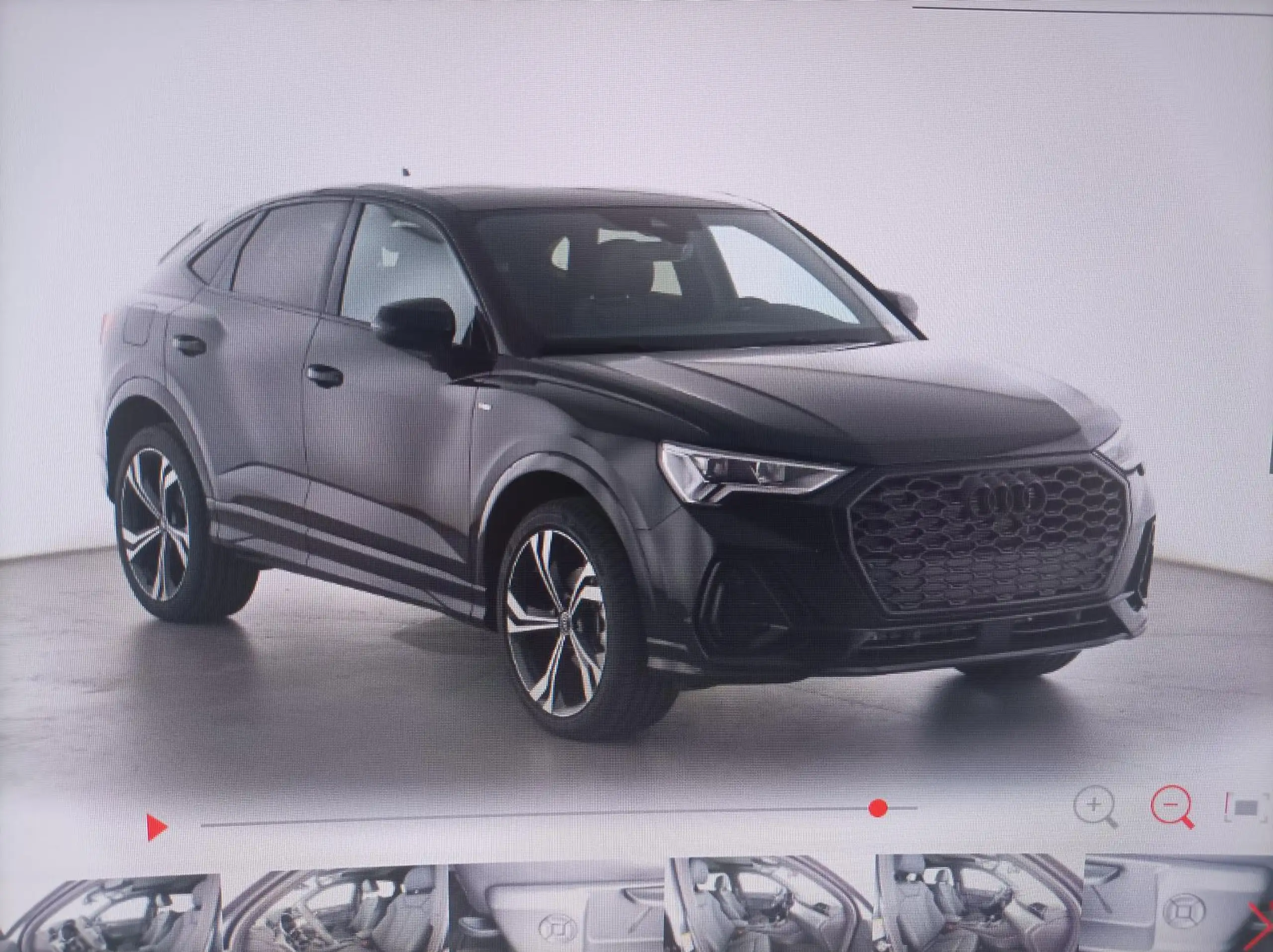 Audi - Q3