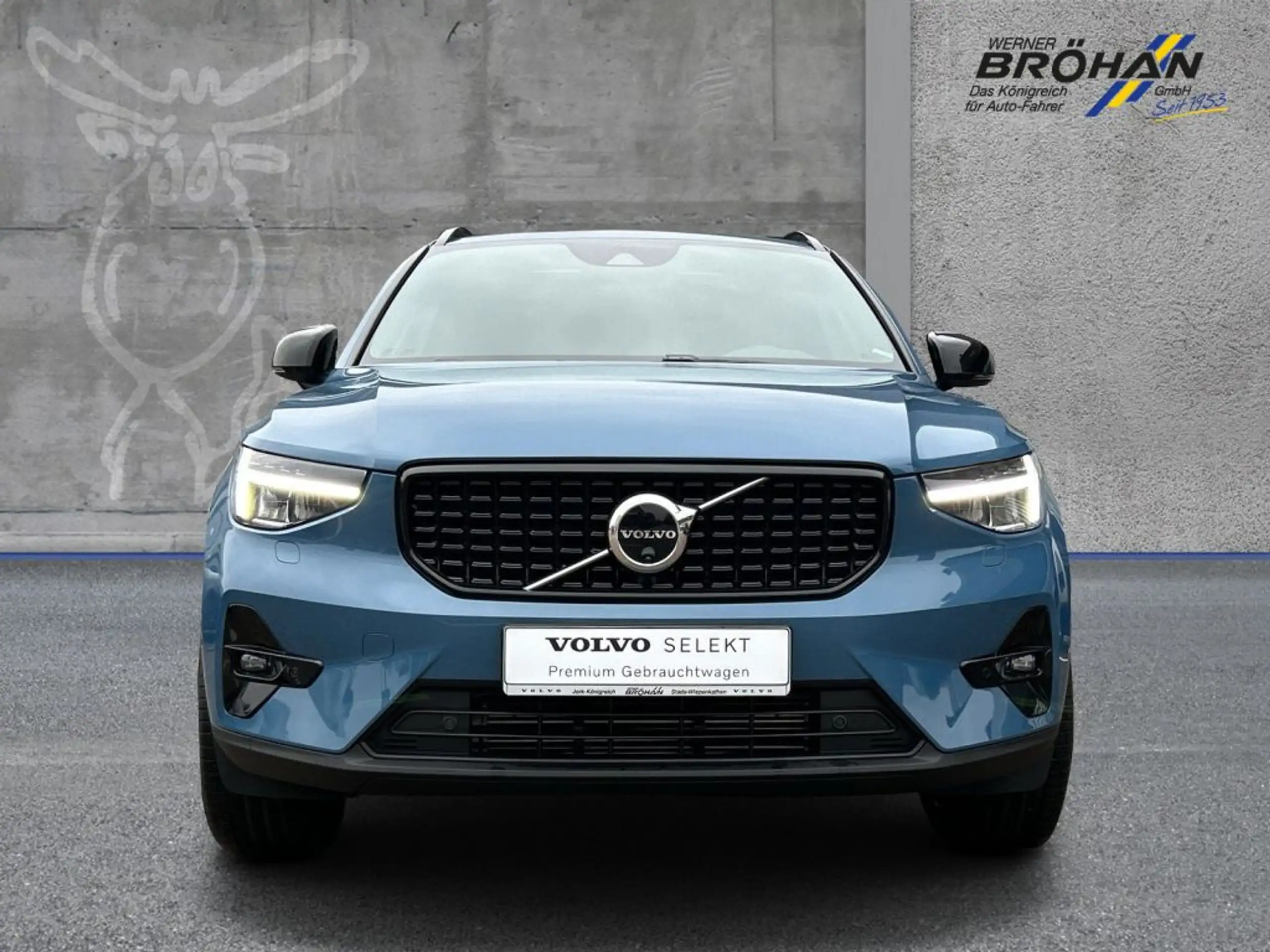 Volvo - XC40