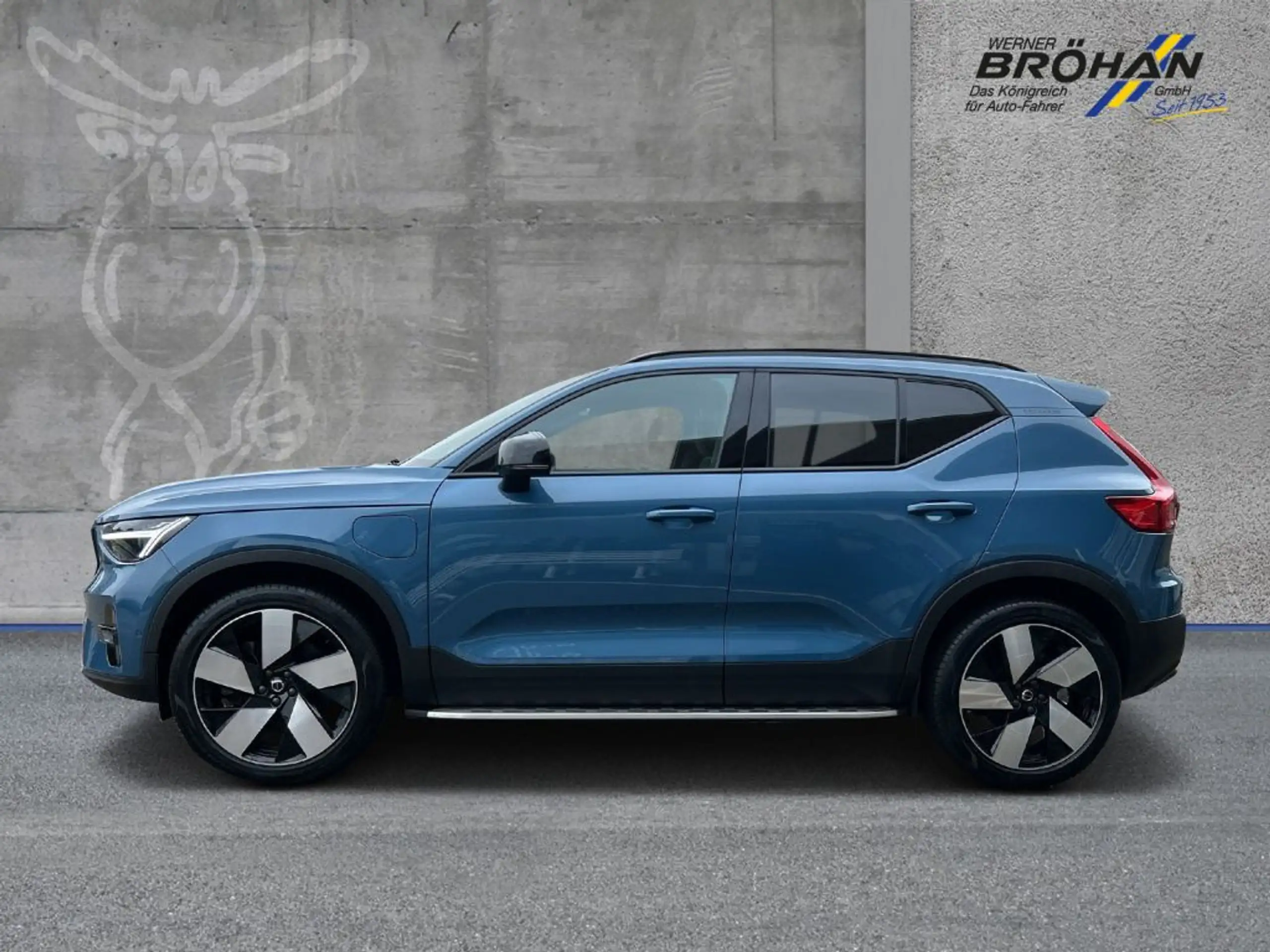 Volvo - XC40