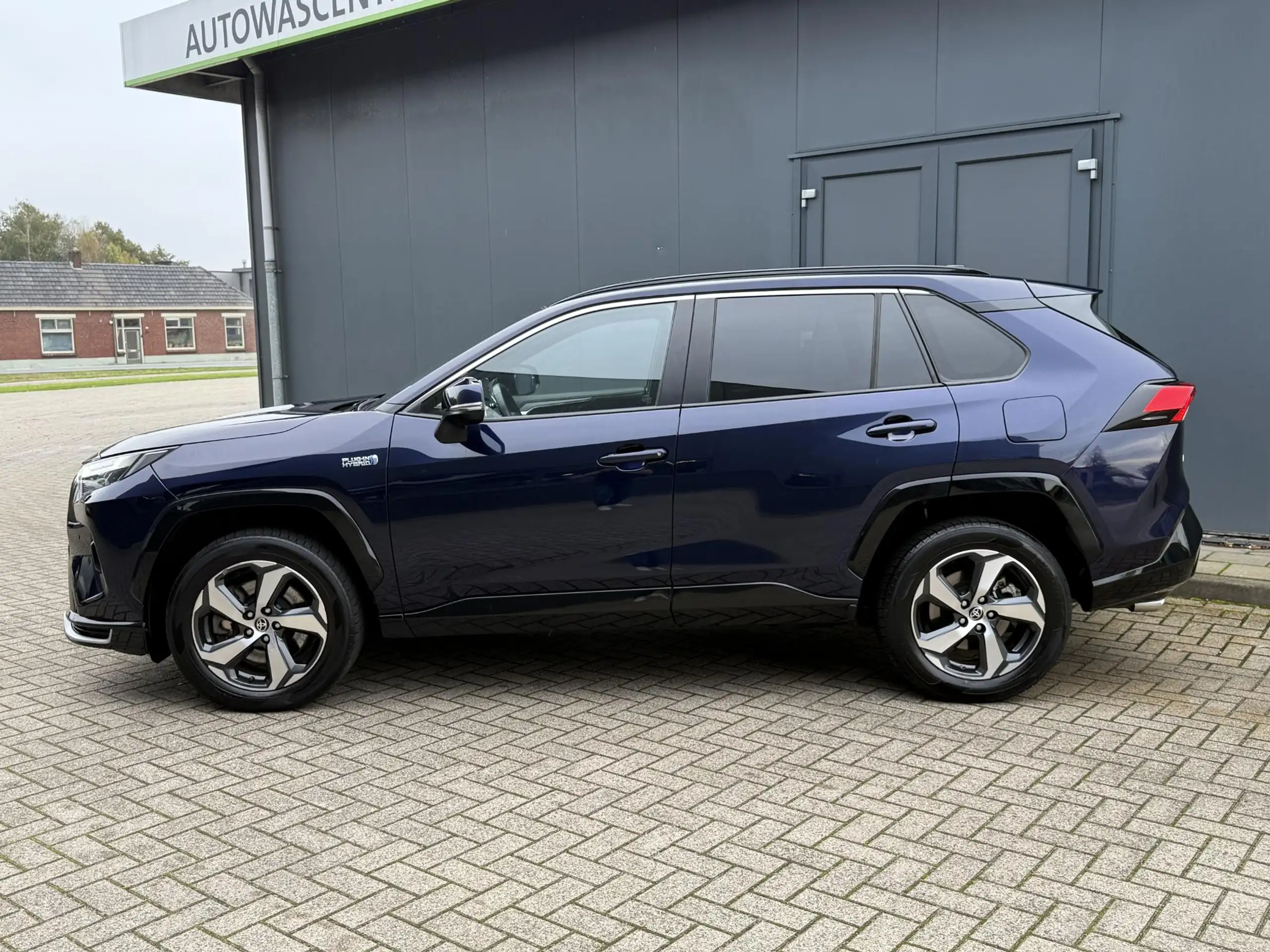 Toyota - RAV 4