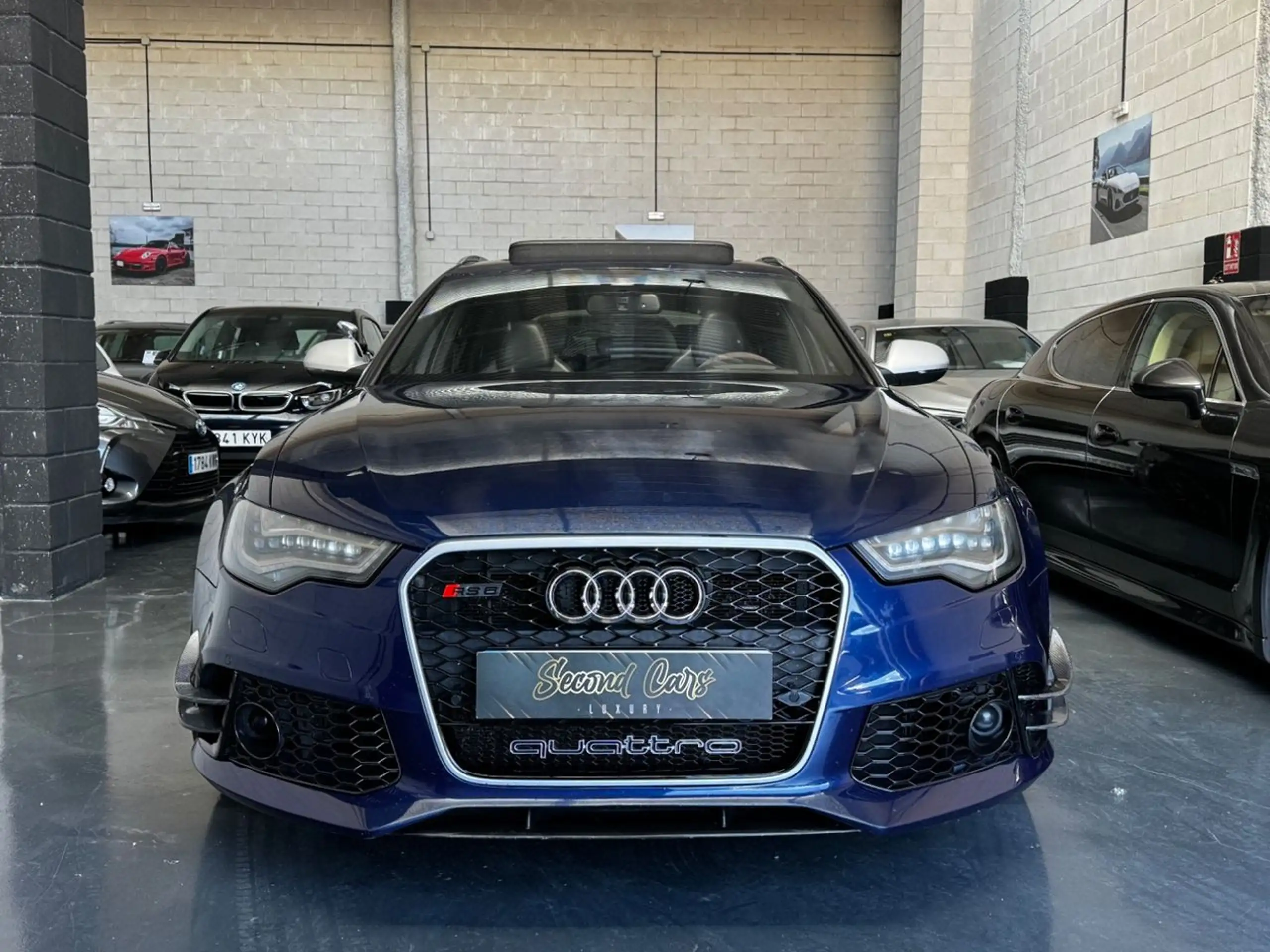 Audi - RS6