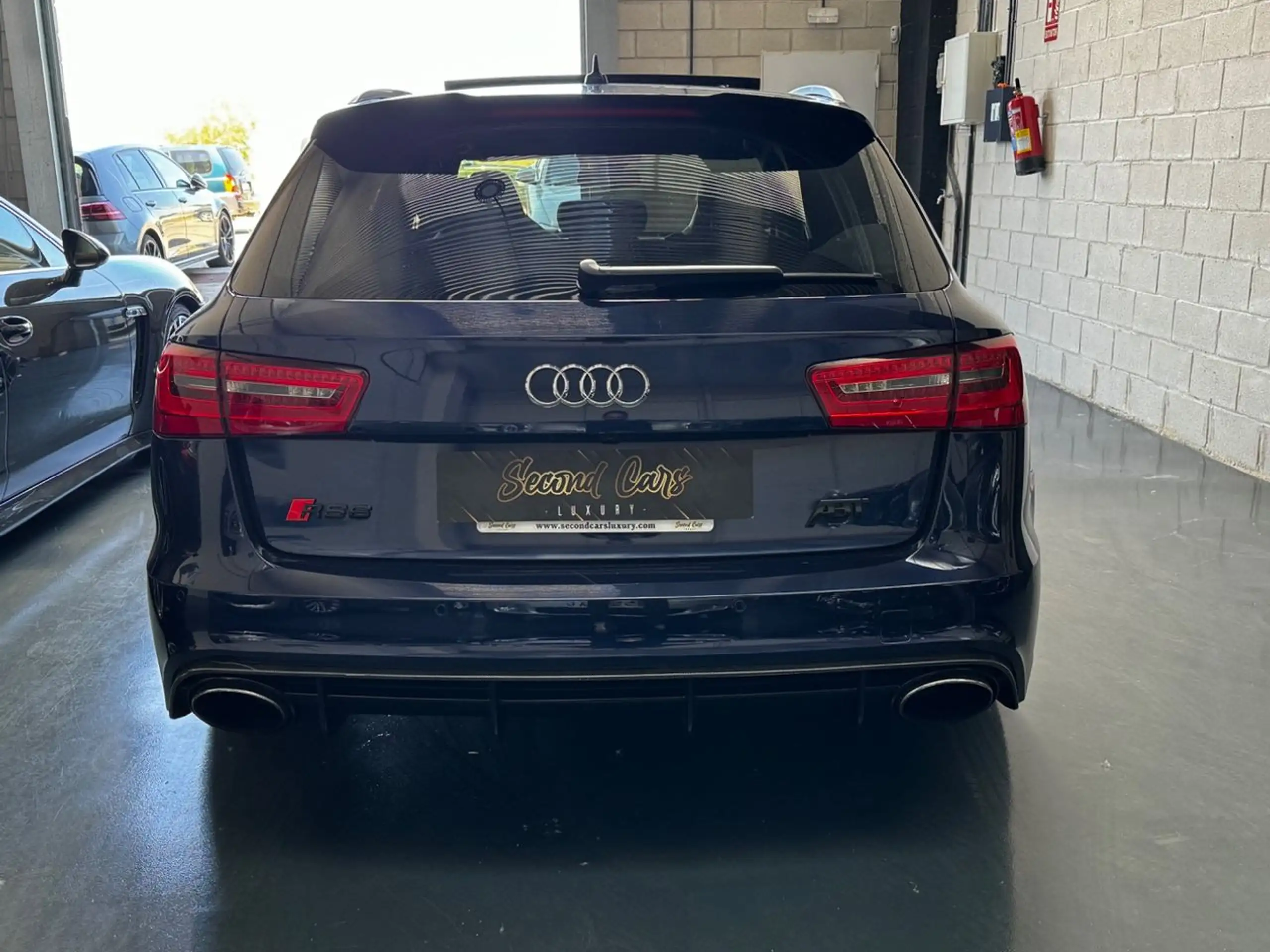 Audi - RS6