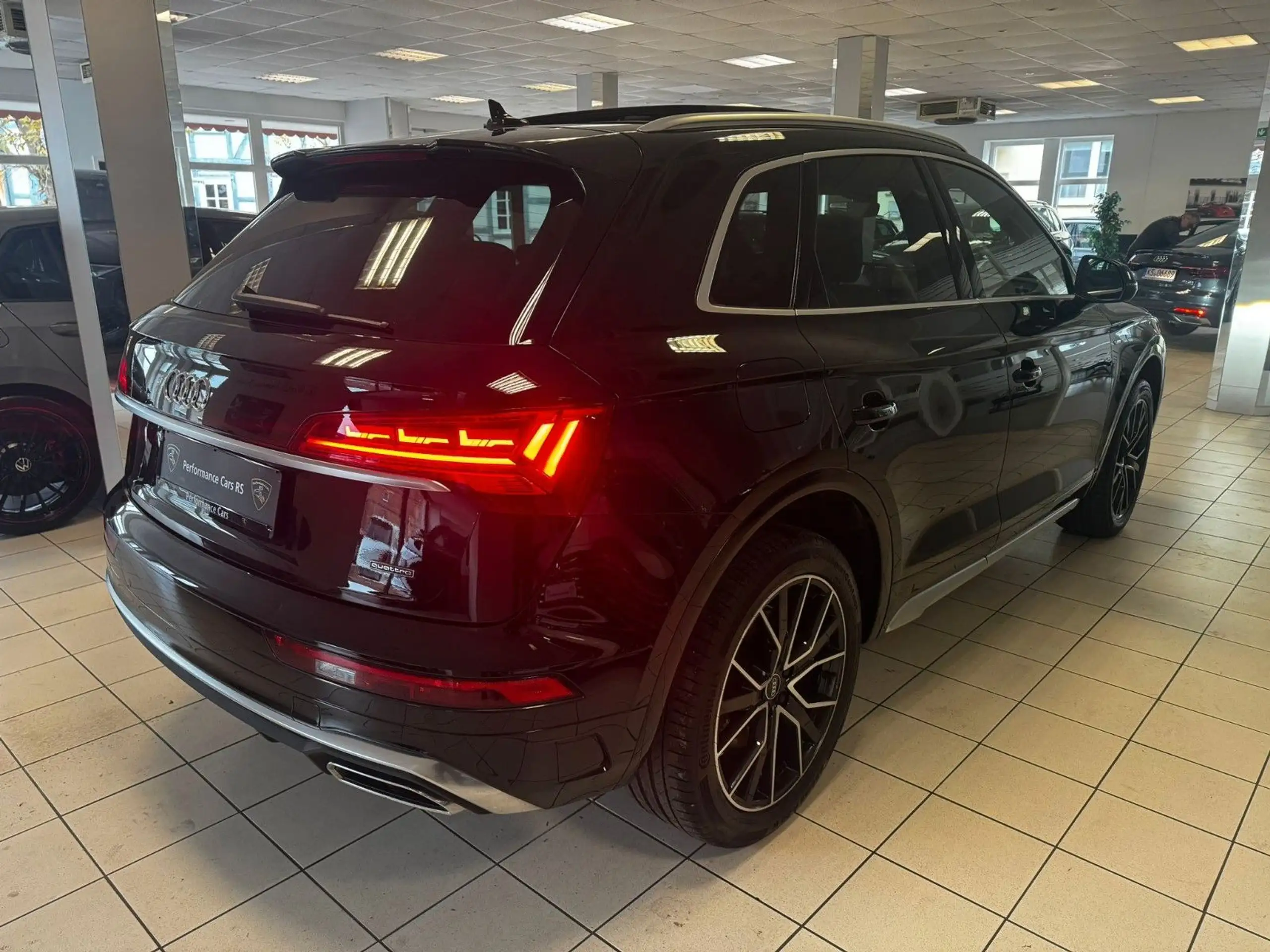 Audi - Q5