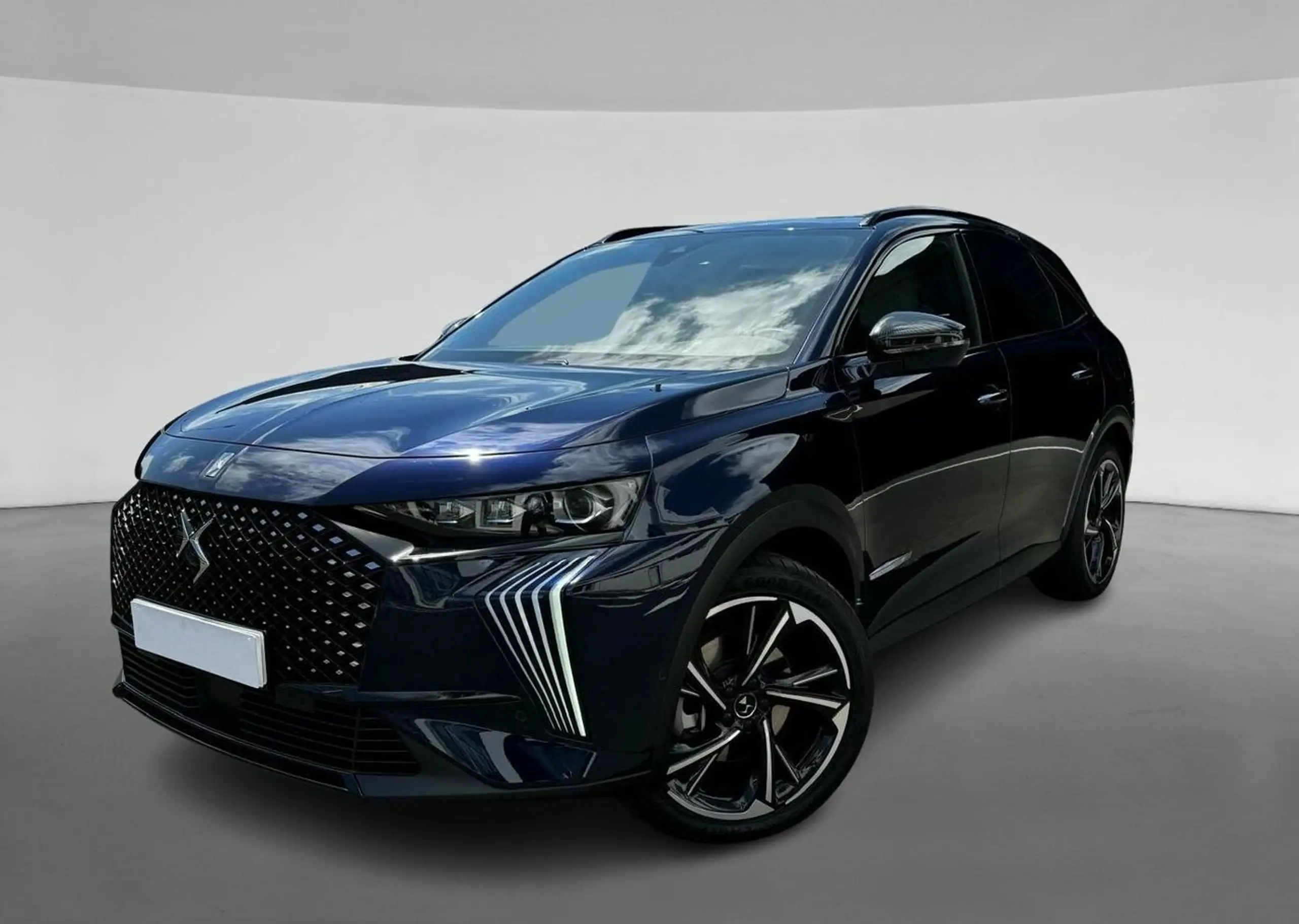 DS Automobiles - DS 7 Crossback