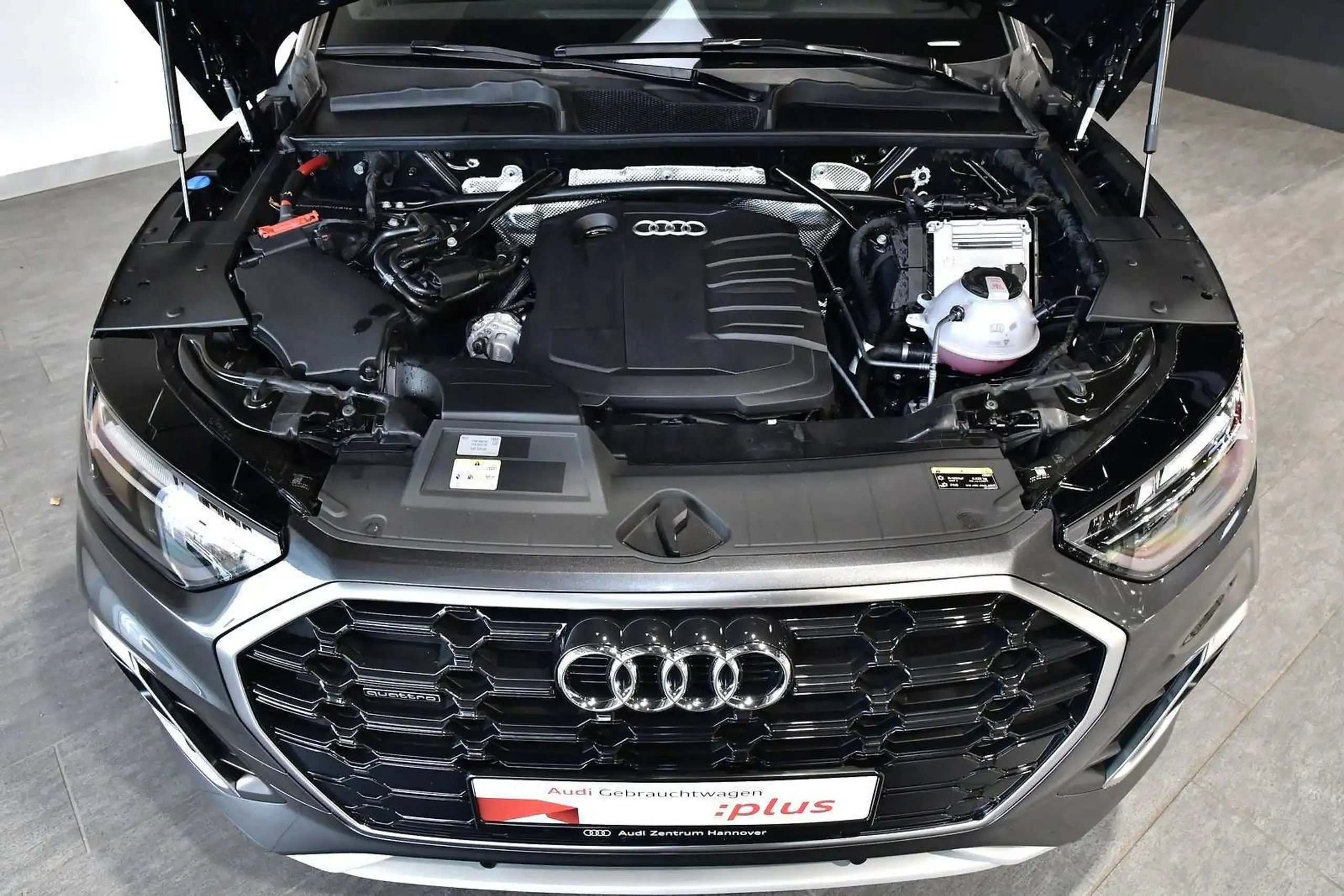 Audi - Q5