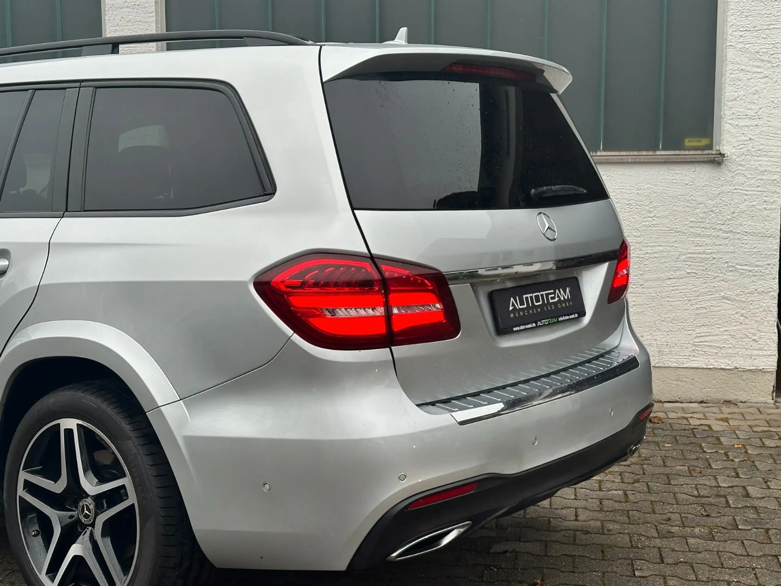 Mercedes-Benz - GLS 350