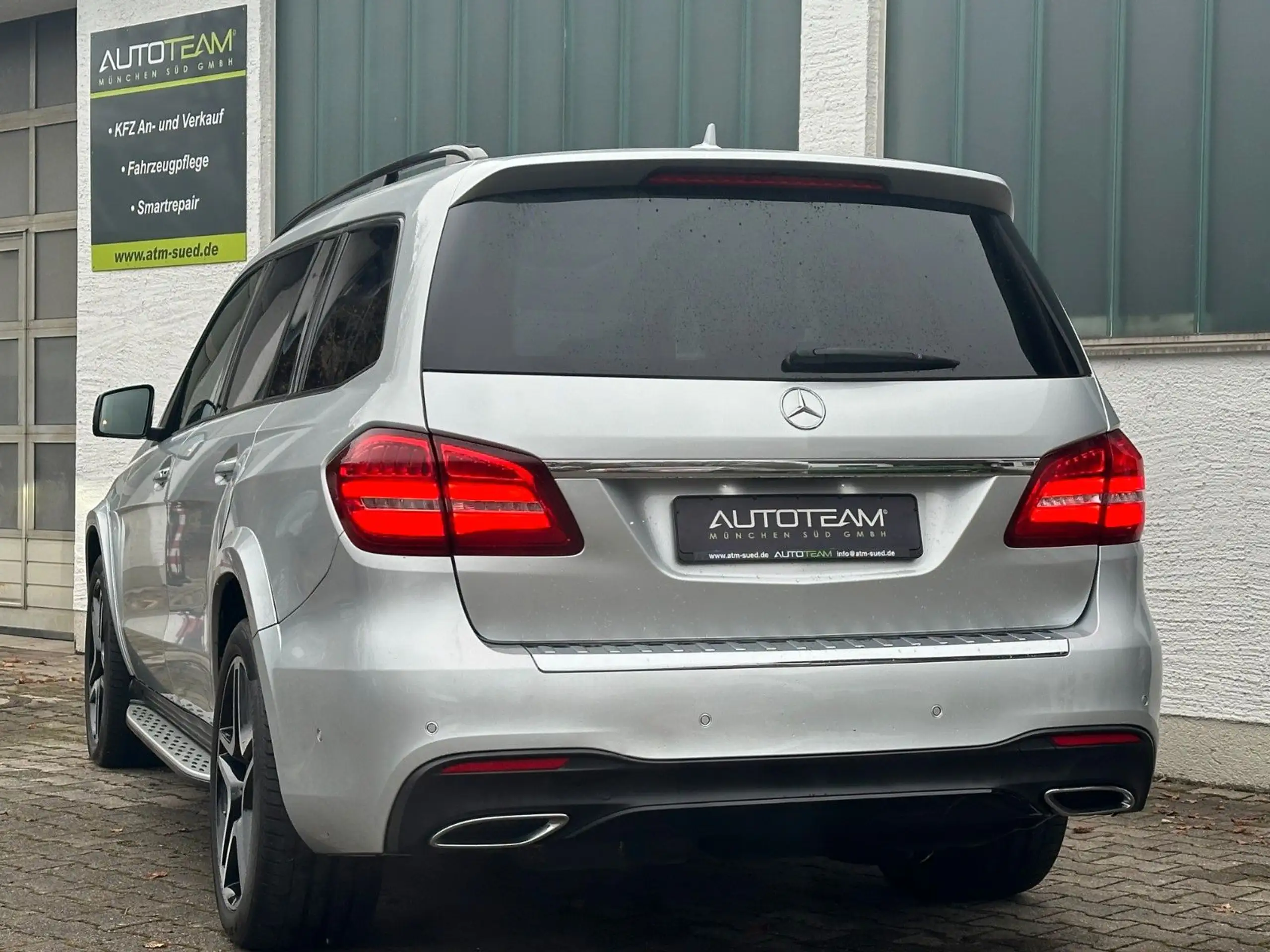 Mercedes-Benz - GLS 350