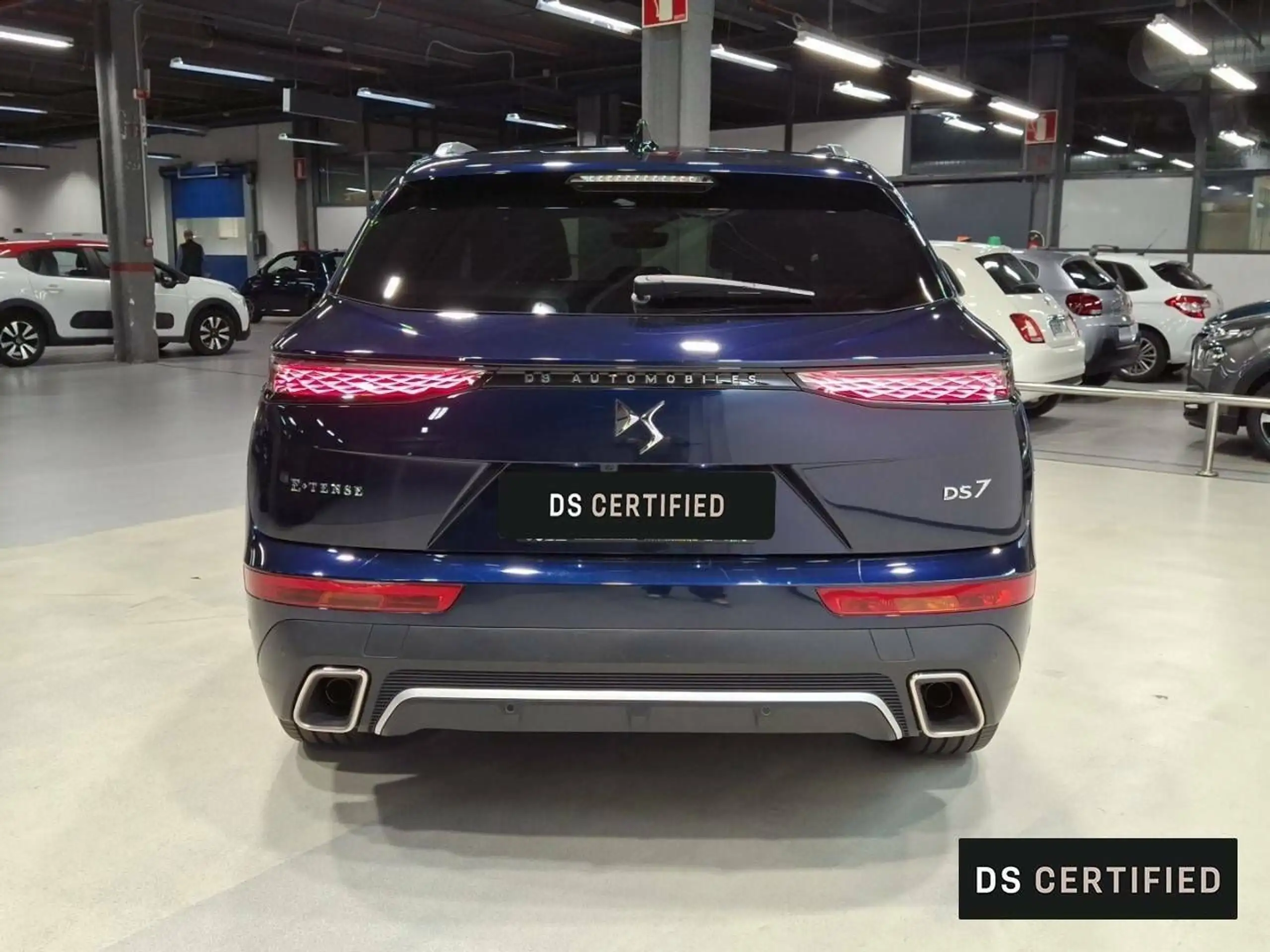 DS Automobiles - DS 7 Crossback