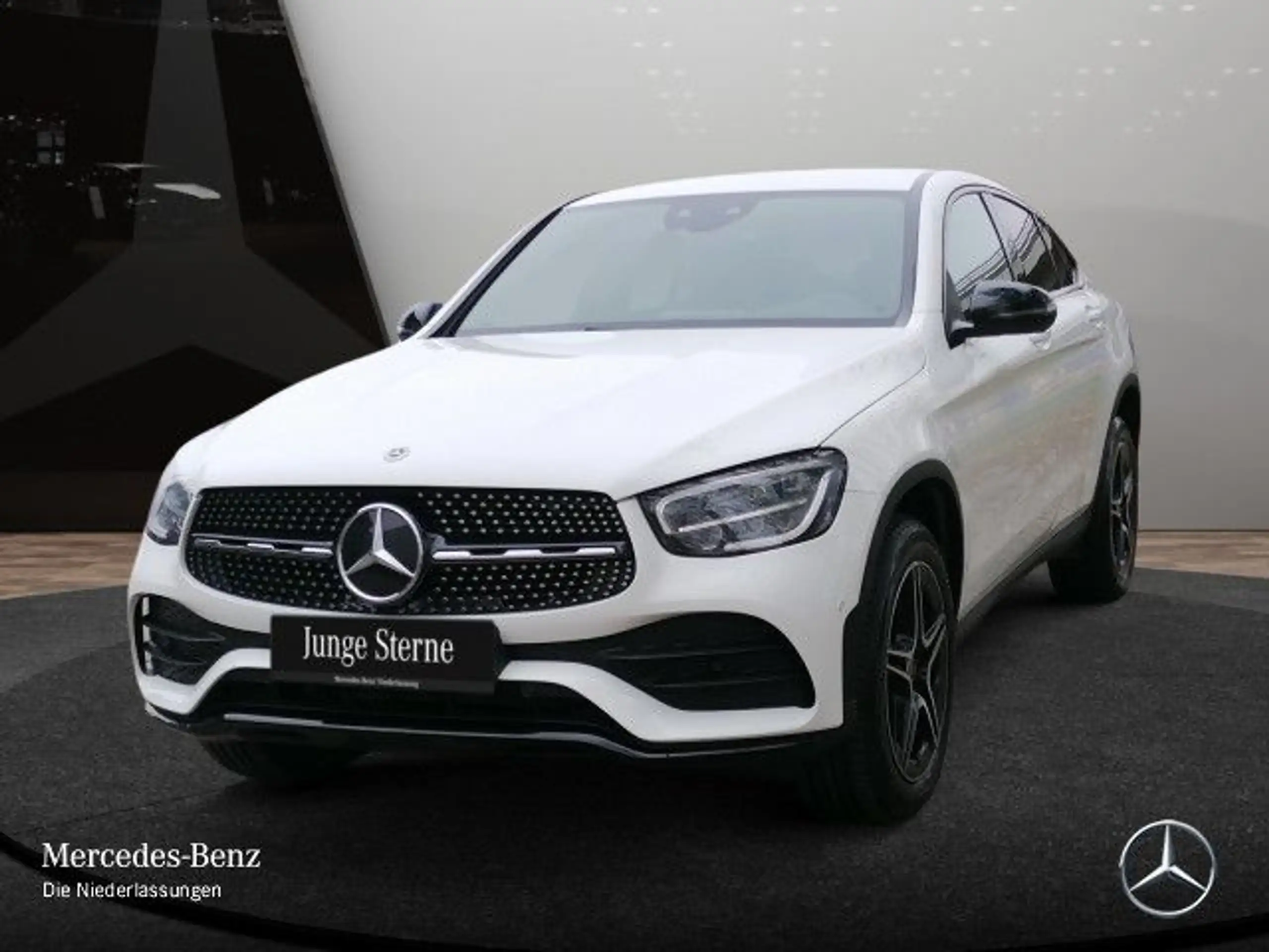 Mercedes-Benz - GLC 300