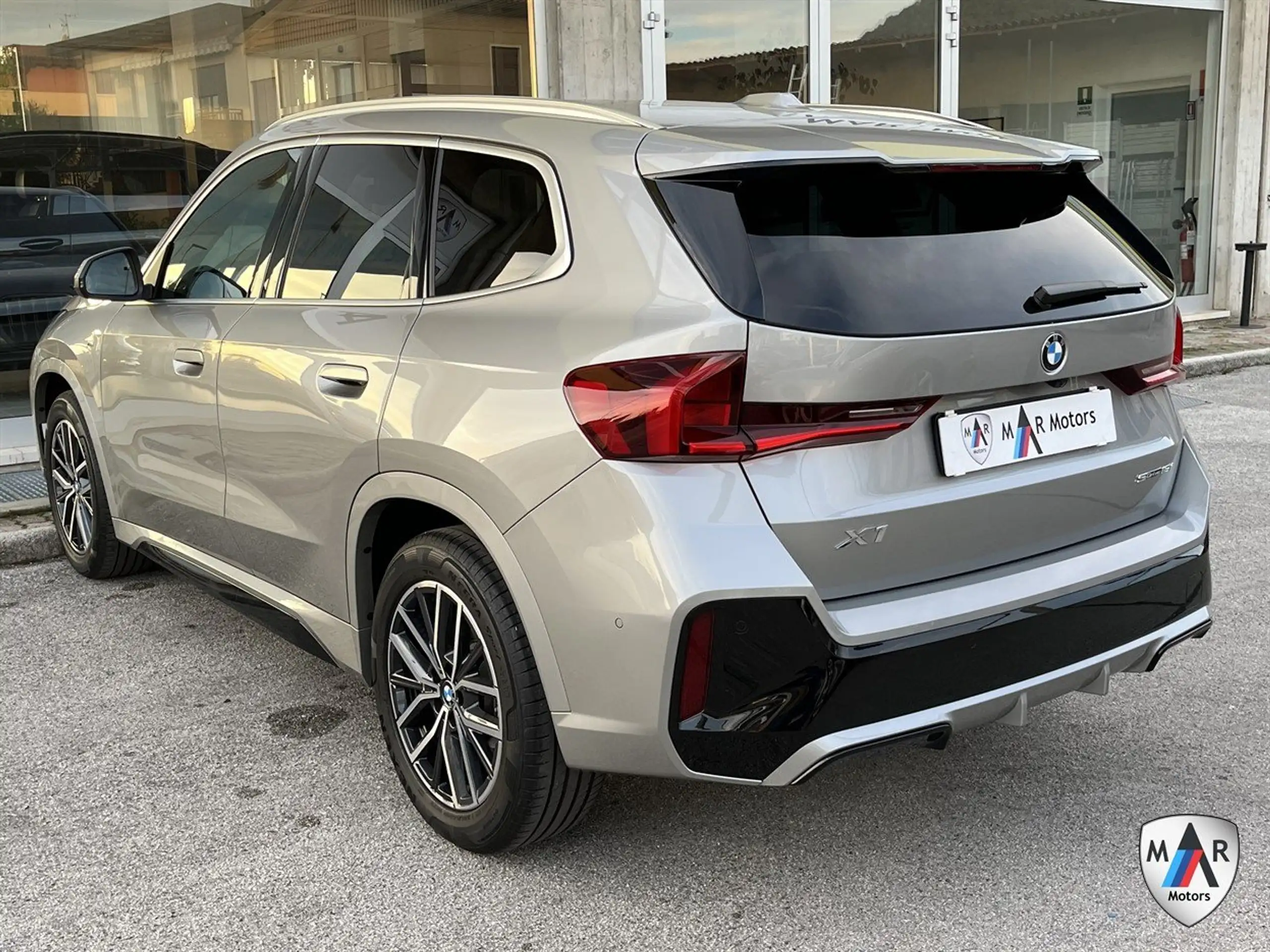 BMW - X1