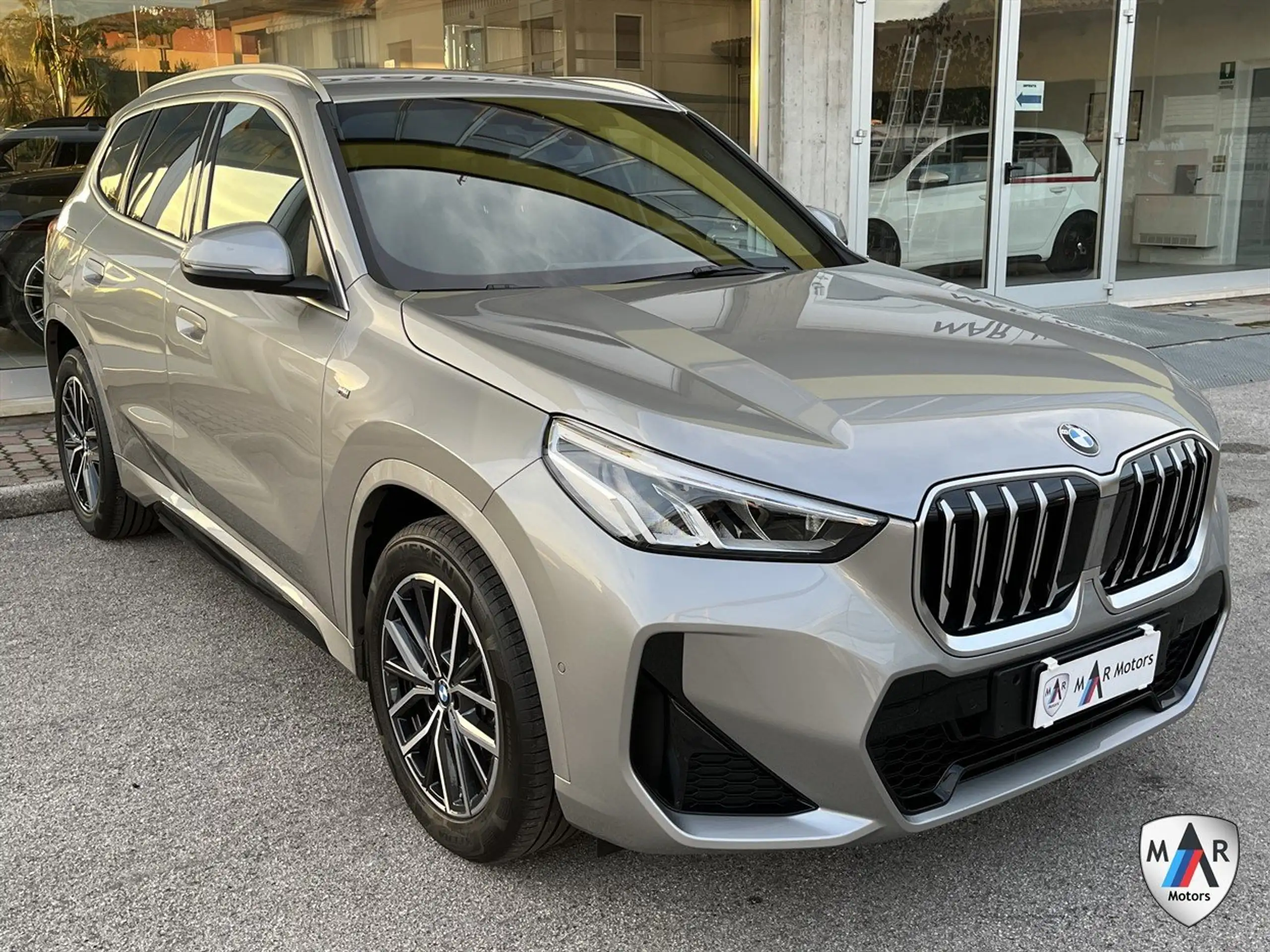 BMW - X1