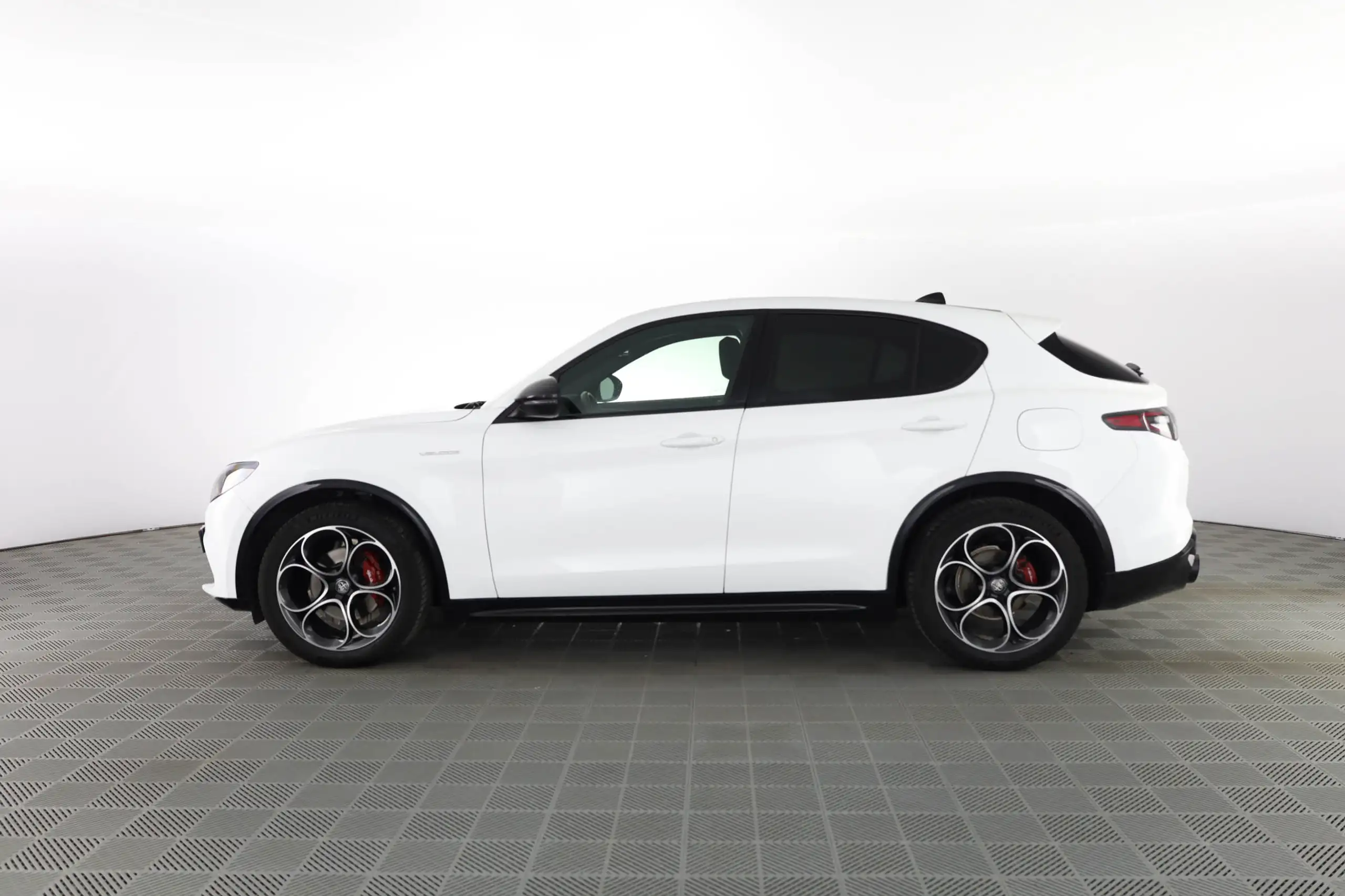 Alfa Romeo - Stelvio