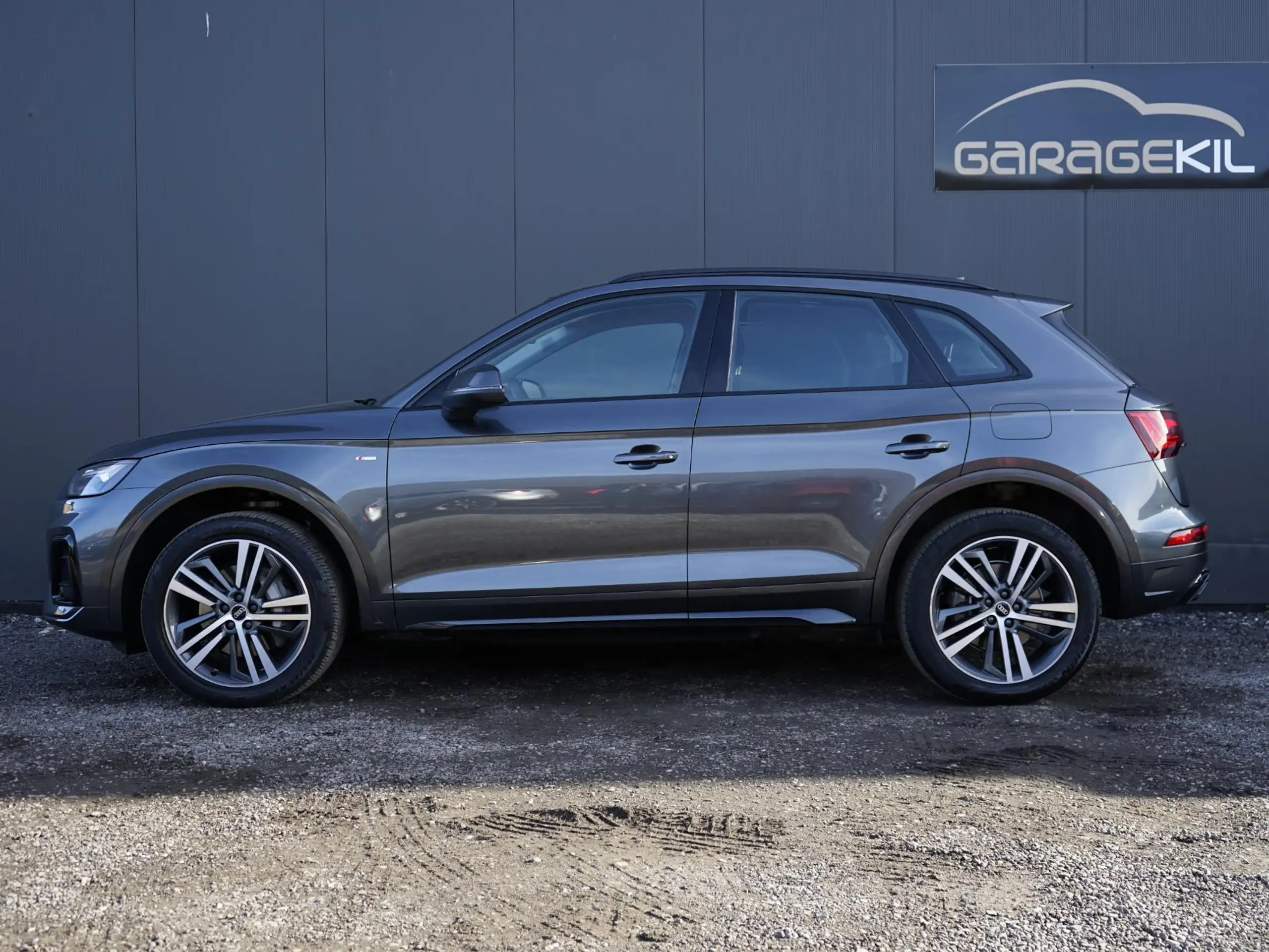 Audi - Q5