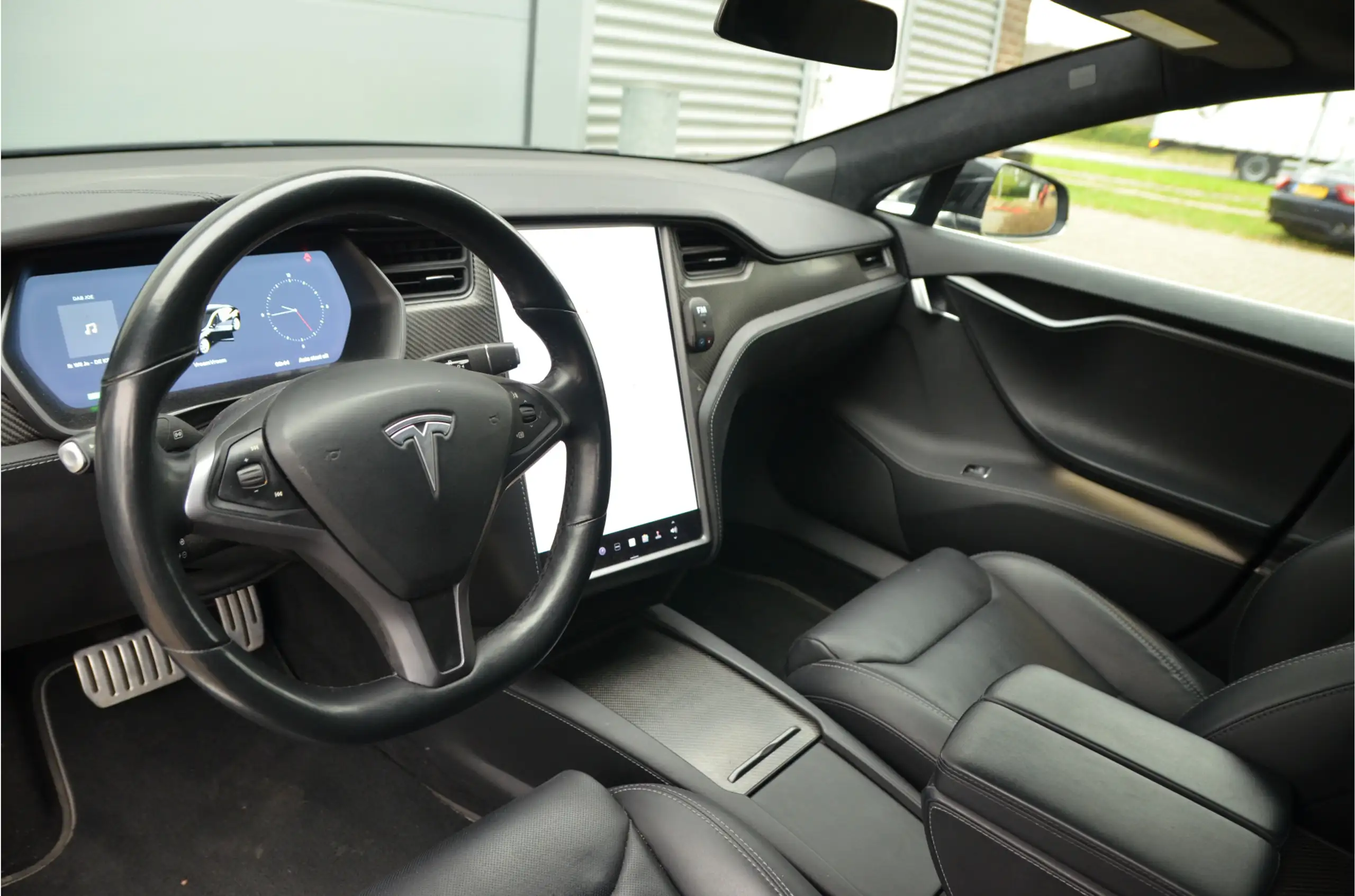 Tesla - Model S